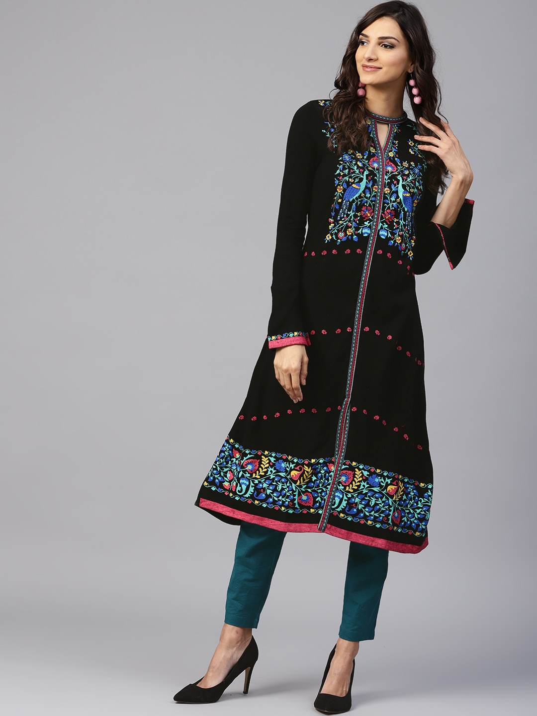 

W Women Black Printed A-line Winter Kurta