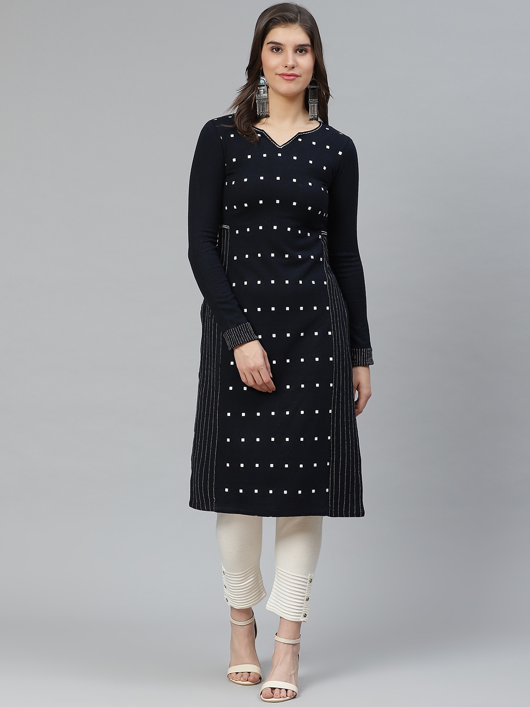 

W Women Navy Blue & White Geometric Print Straight Kurta