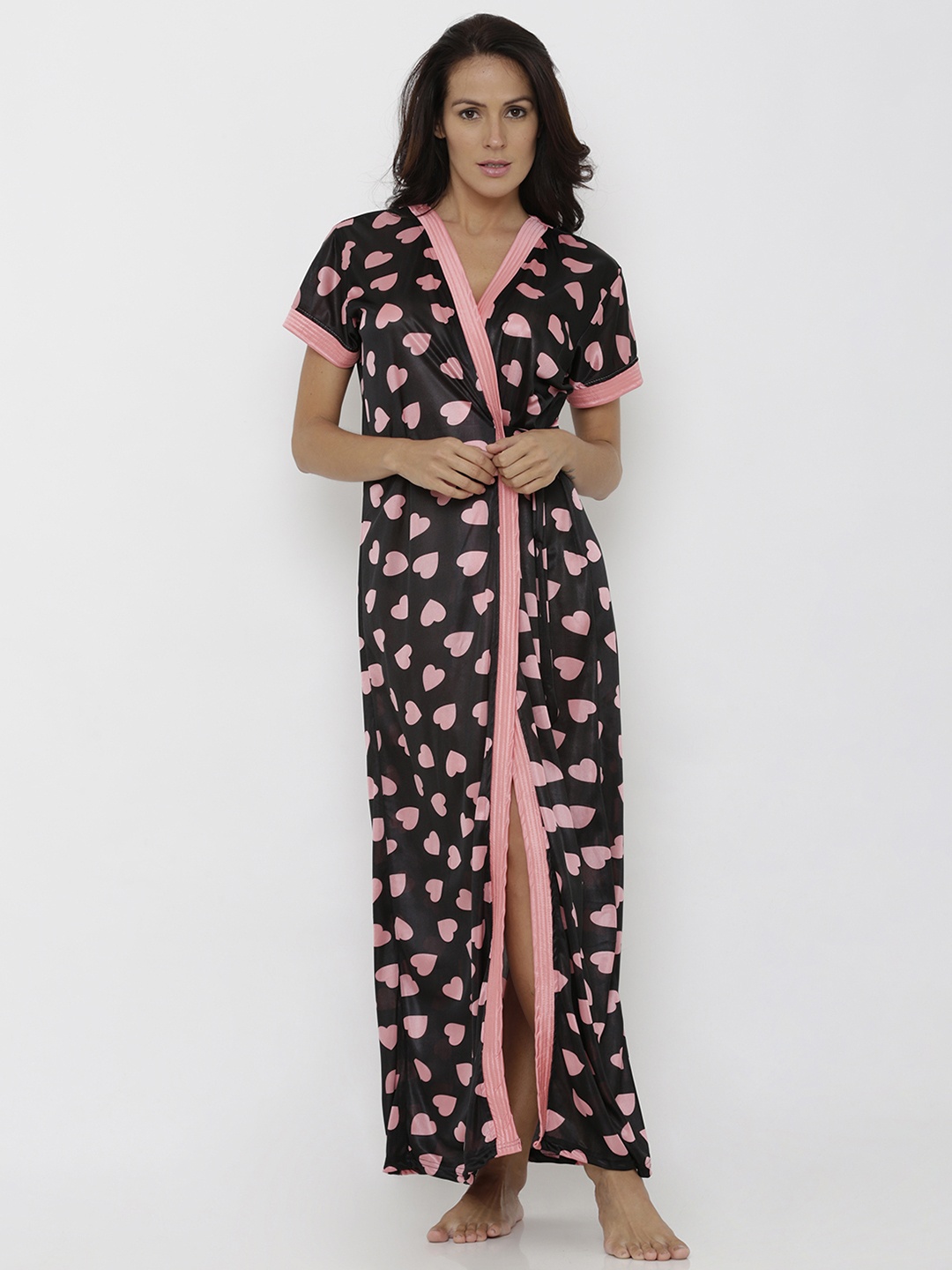 

Pretty Awesome Women Black & Peach Printed Maxi Robe PTAS140