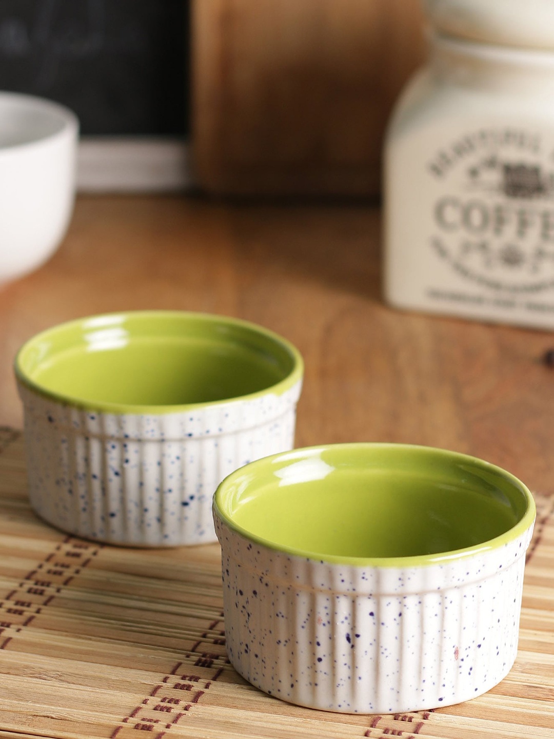 

MIAH Decor Set Of 2 White Printed Ceramic Plates Set