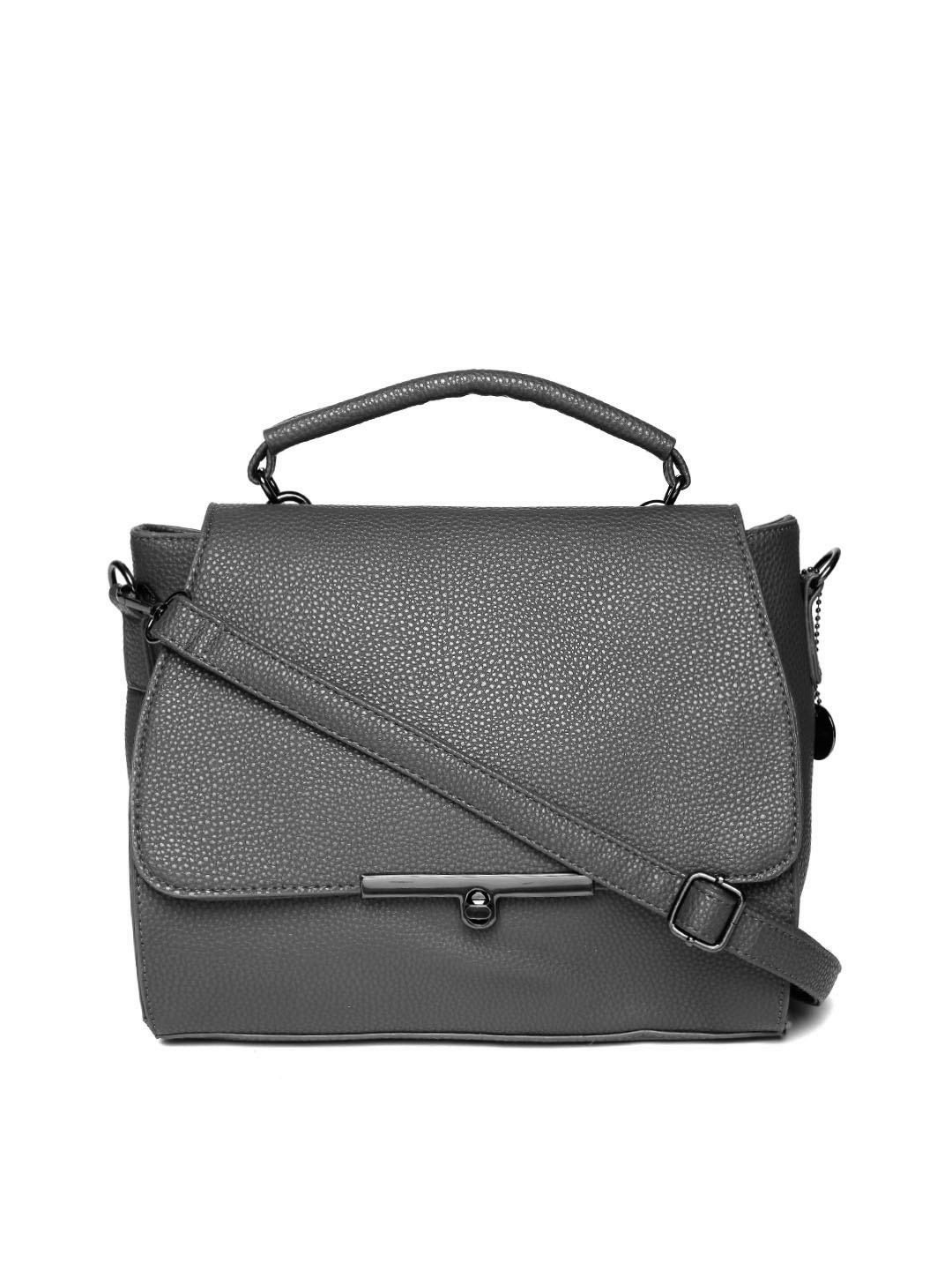 

Lino Perros Black Solid Satchel