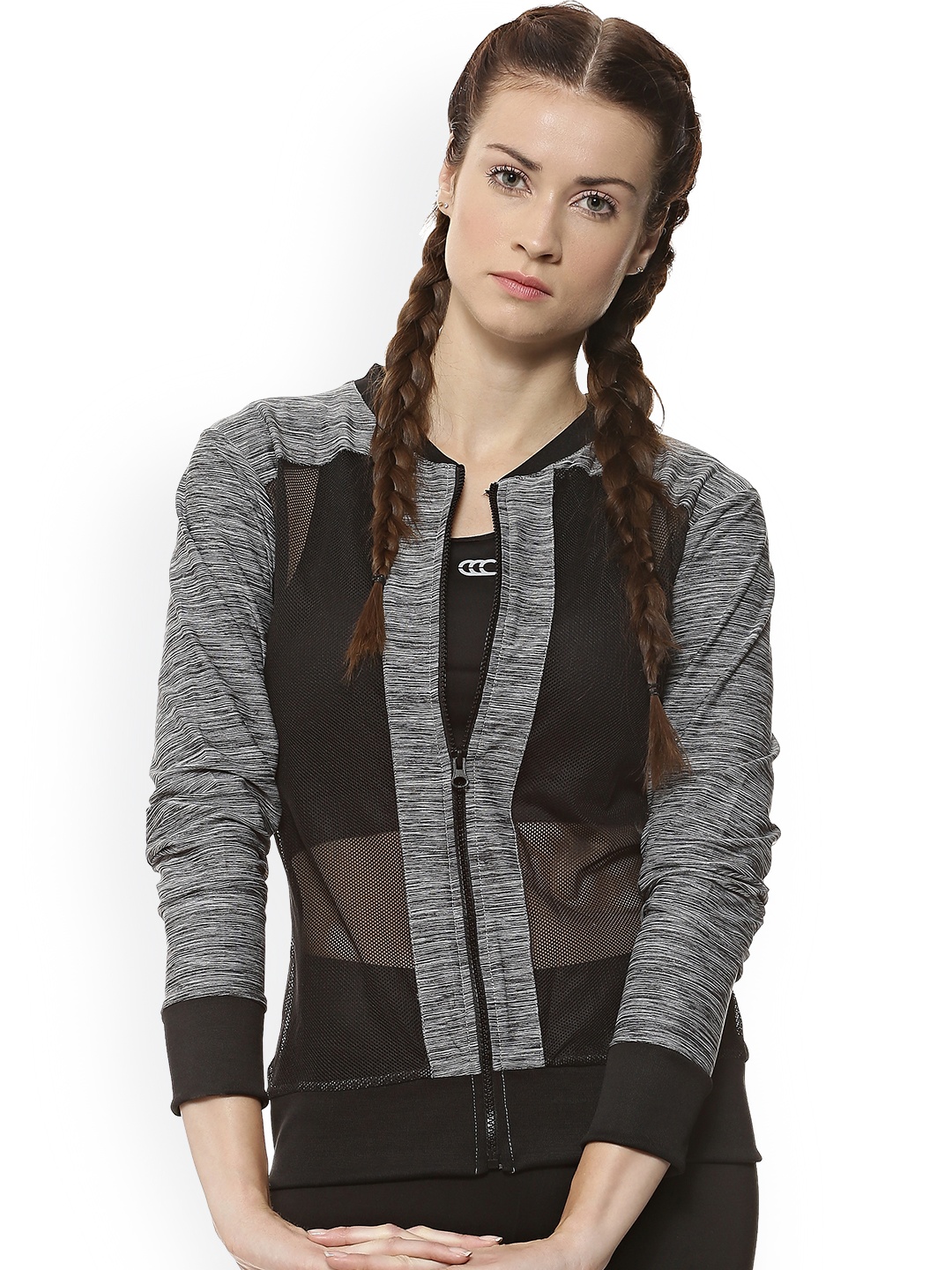 

Campus Sutra Women Grey Solid Lightweight Sporty Jacket