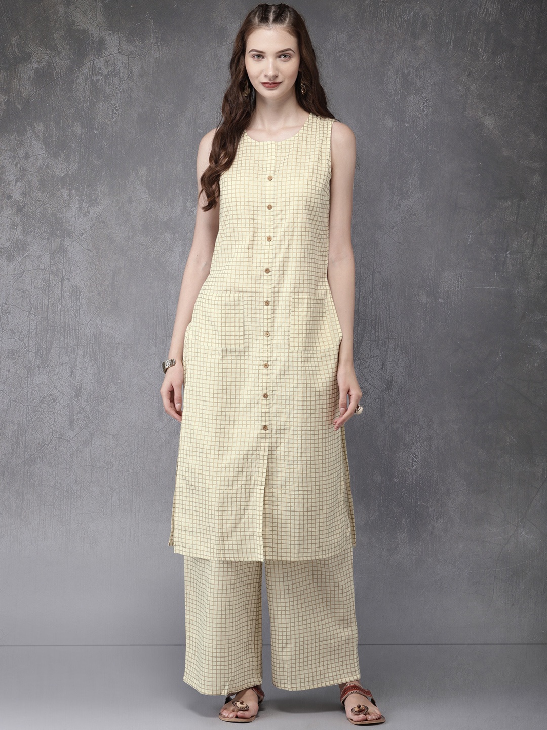 

Anouk Women Off-White & Beige Checked Kurta with Palazzos