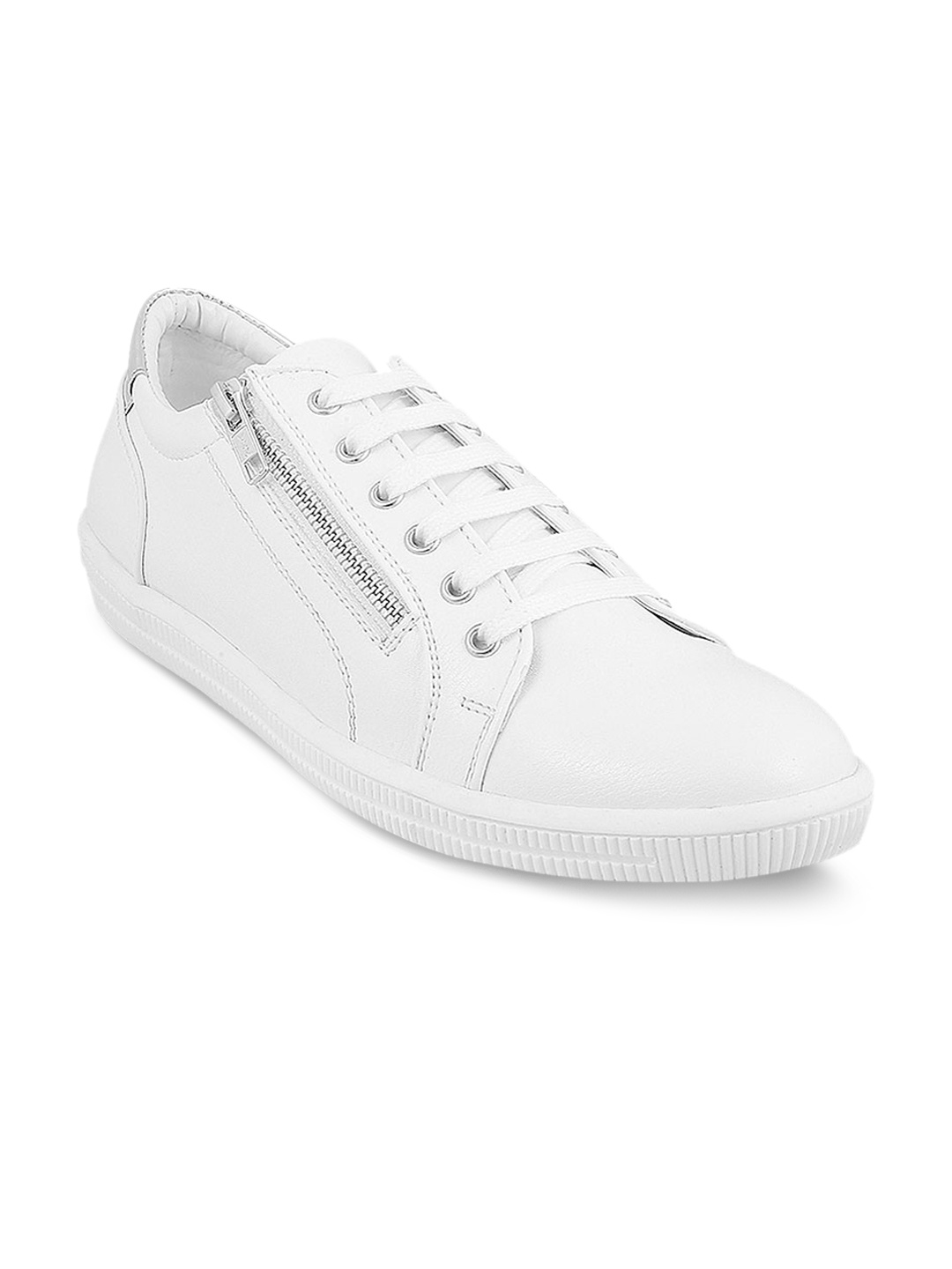 

Mochi Men White Sneakers