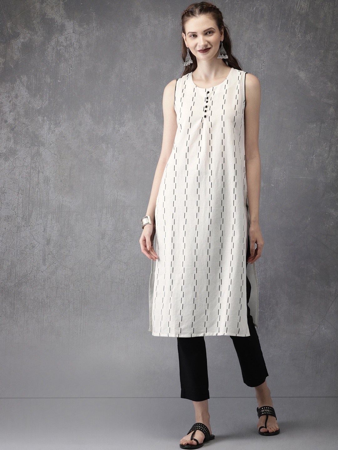 

Anouk Women Off-White & Black Printed Kurta with Trousers