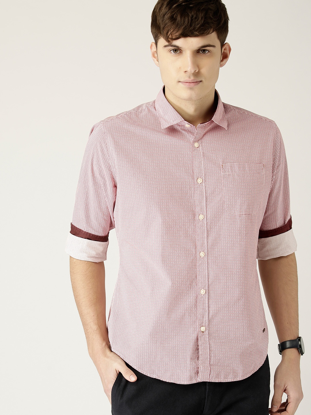

ESPRIT Men White & Maroon Slim Fit Printed Casual Shirt