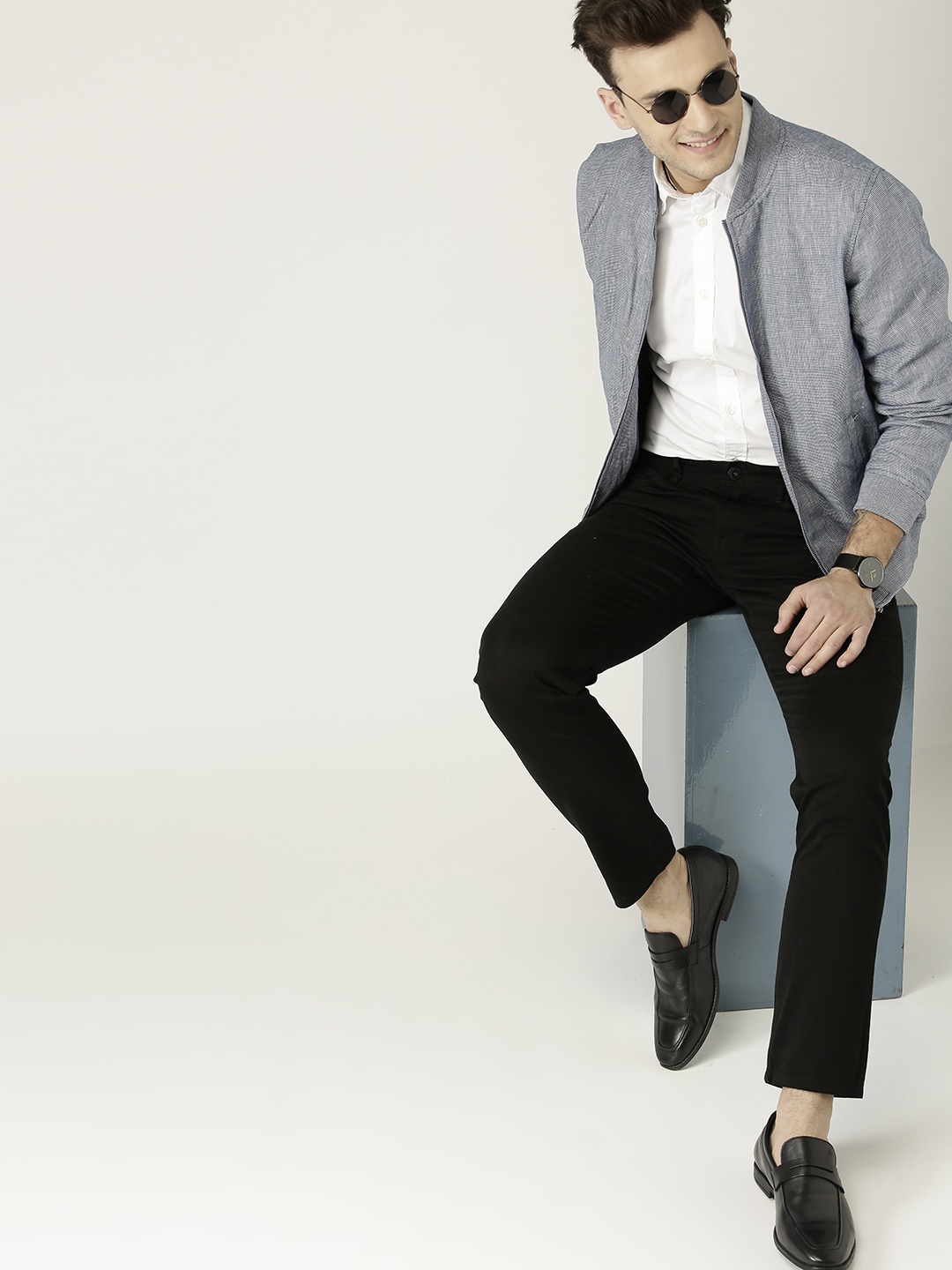 

ESPRIT Men Black Slim Fit Solid Regular Trousers