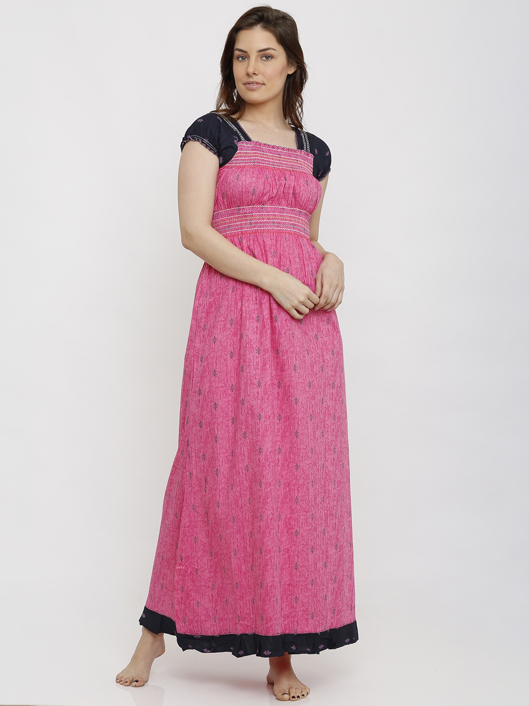 

Pretty Awesome Pink & Black Printed Nightdress