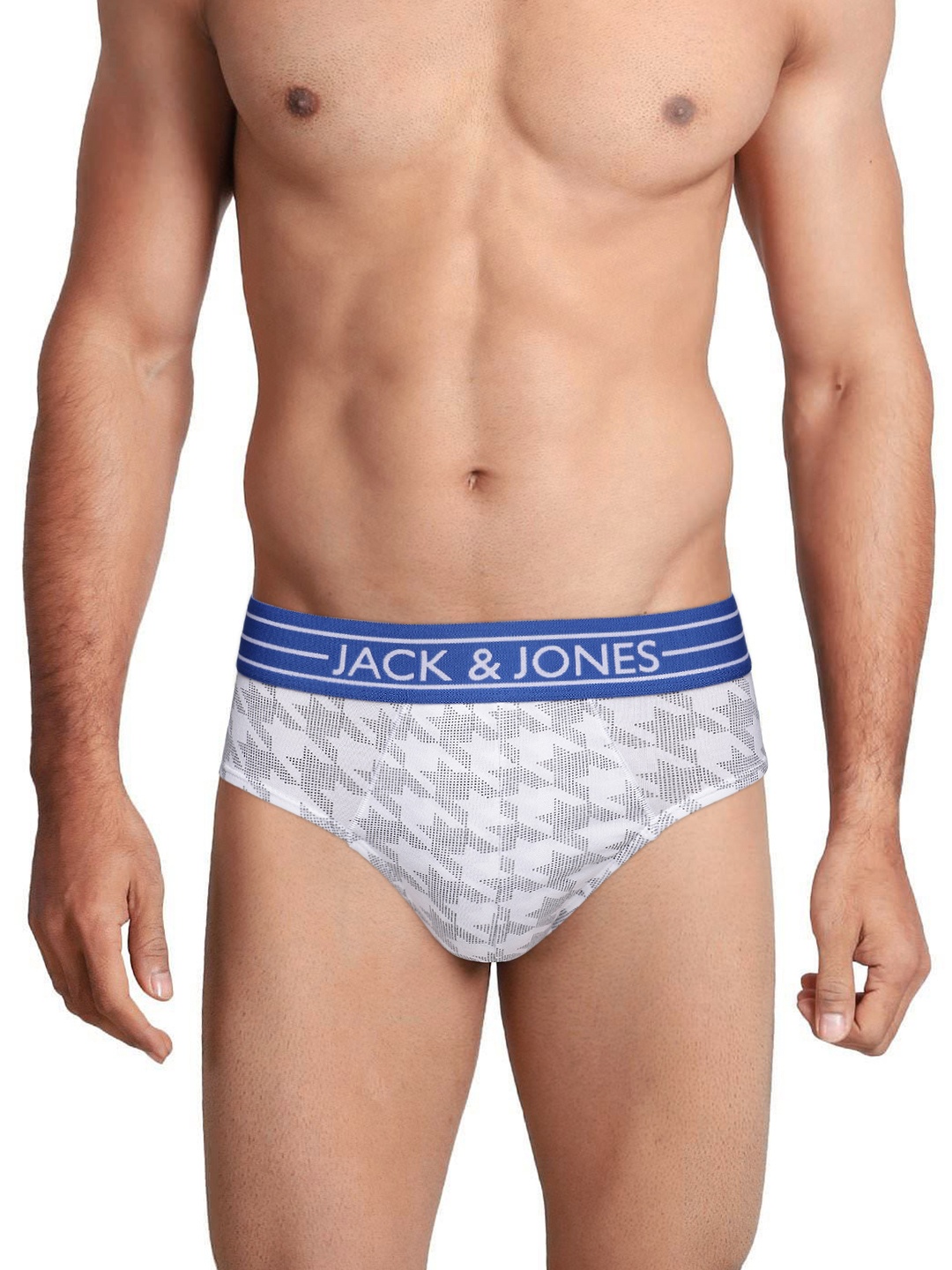 

Jack & Jones Men Off-White & Black Printed ARGOS Briefs 2017188001