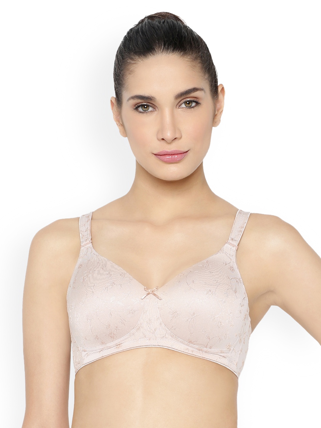 

Triumph Beige Solid Underwired Lightly Padded Everyday Bra 7613139586685