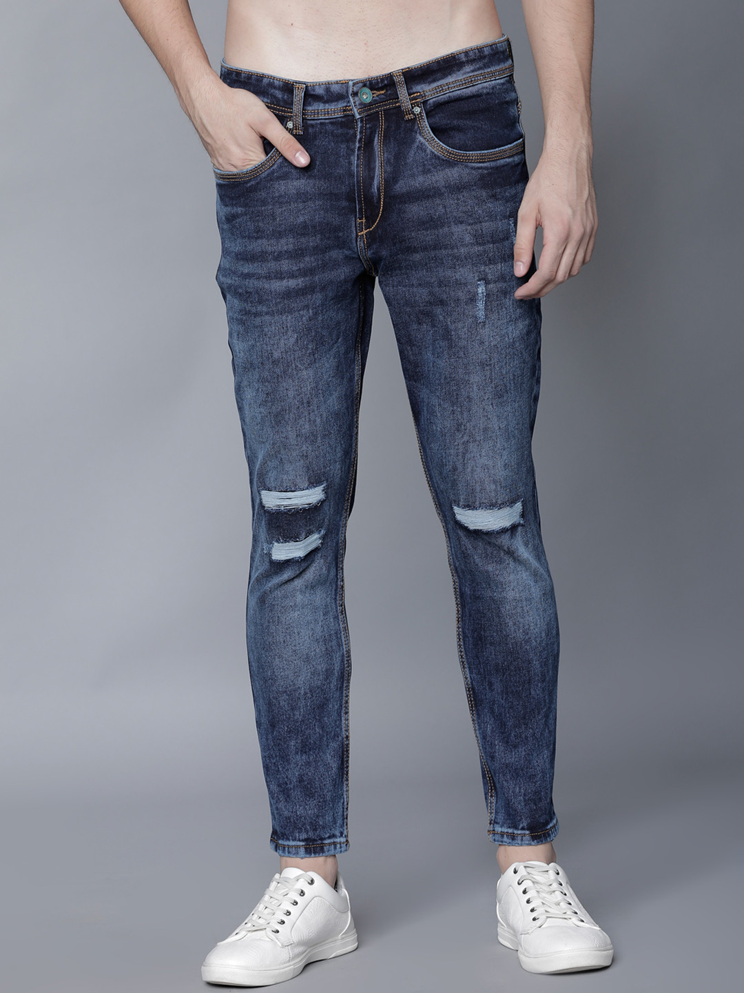 

LOCOMOTIVE Men Blue Tapered Fit Mid-Rise Mildly Distressed Stretchable Jeans