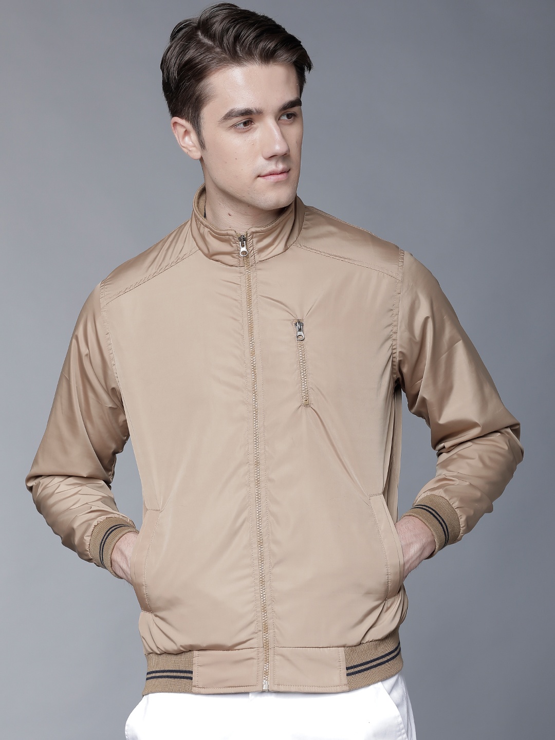 

LOCOMOTIVE Men Beige Solid Bomber