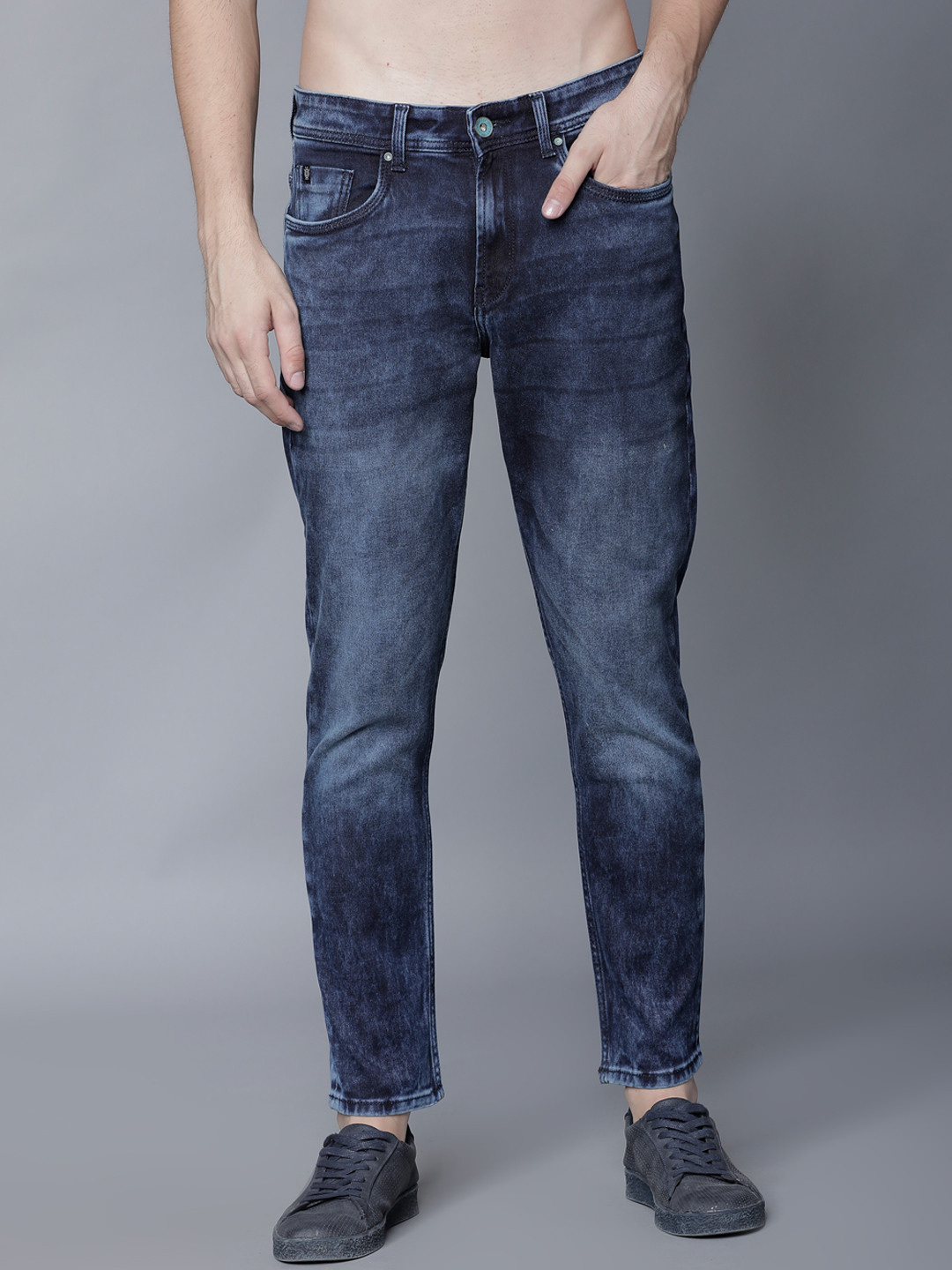 

LOCOMOTIVE Men Blue Tapered Fit Mid-Rise Mildly Distressed Stretchable Jeans