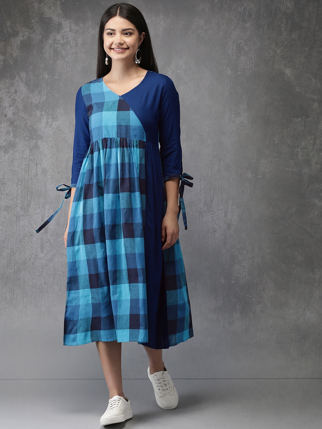 

Anouk Women Blue Checked Fit & Flare Dress