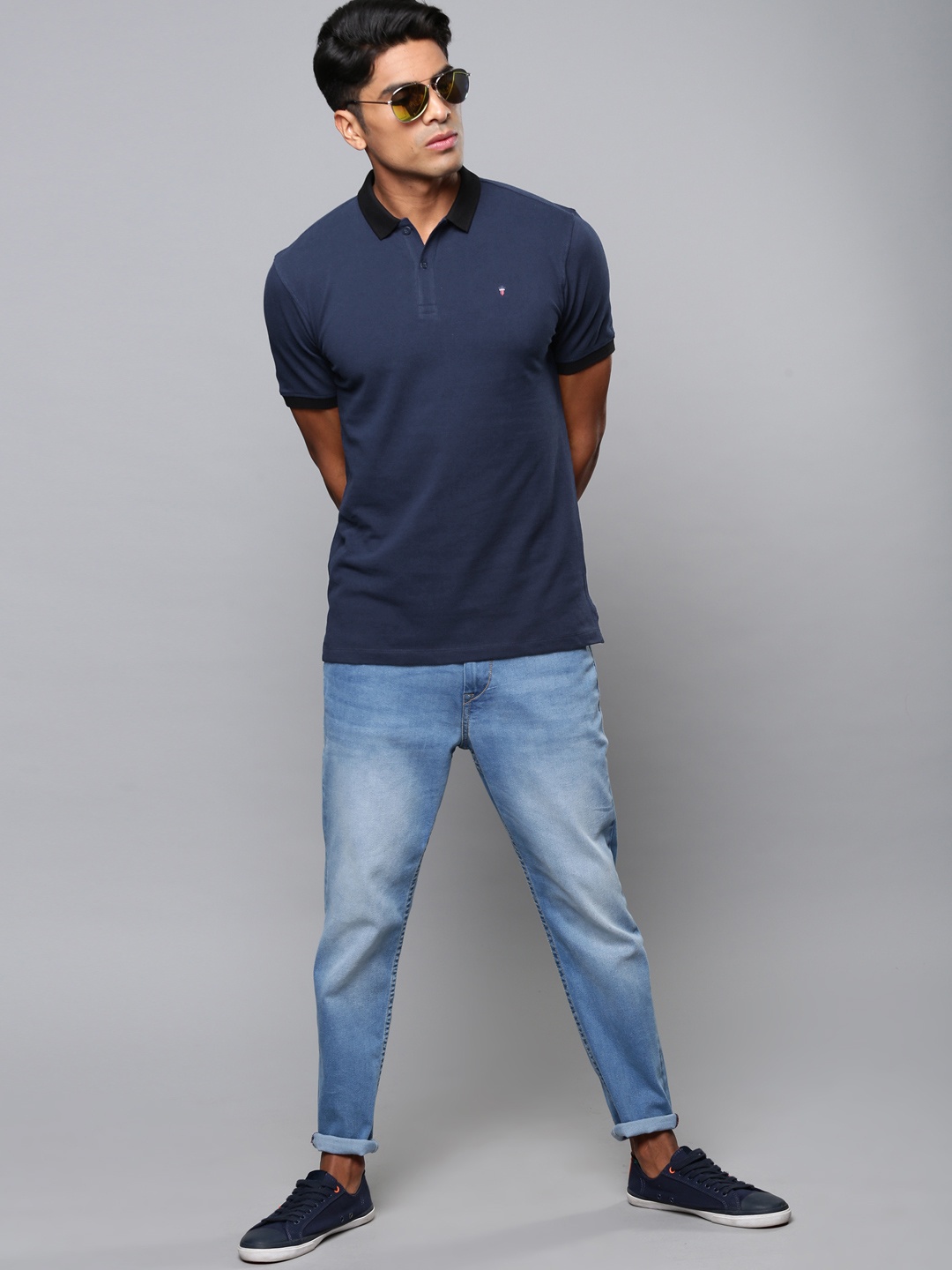 

Louis Philippe Jeans Men Blue Solid Polo Collar T-shirt