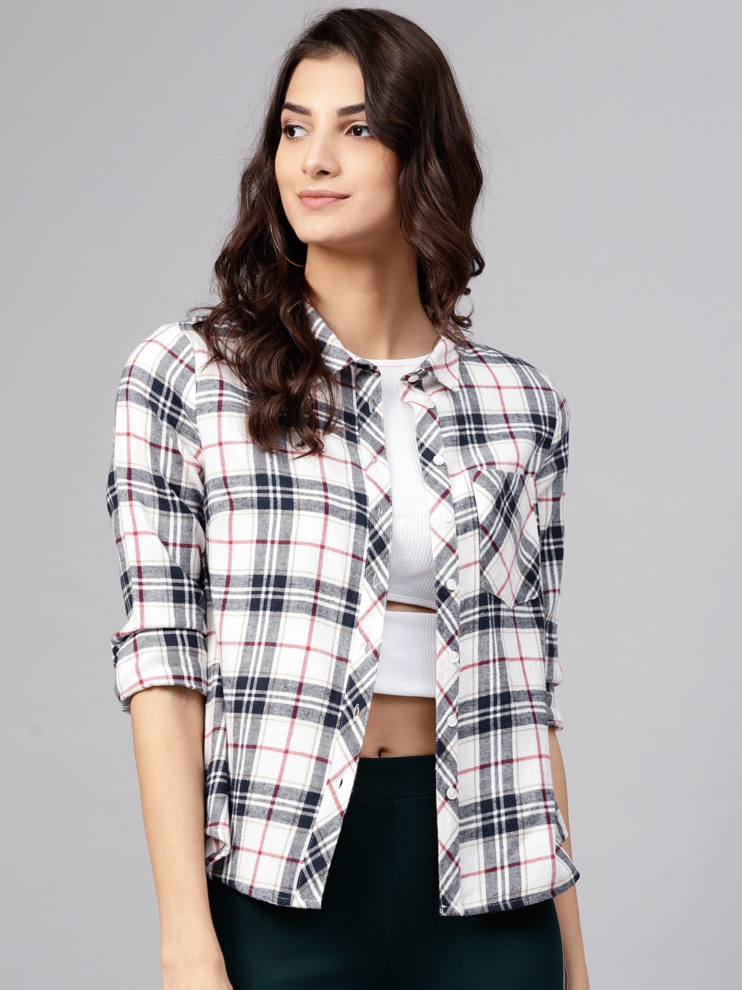 

STREET 9 Women White & Navy Blue Regular Fit Checked Casual Shirt