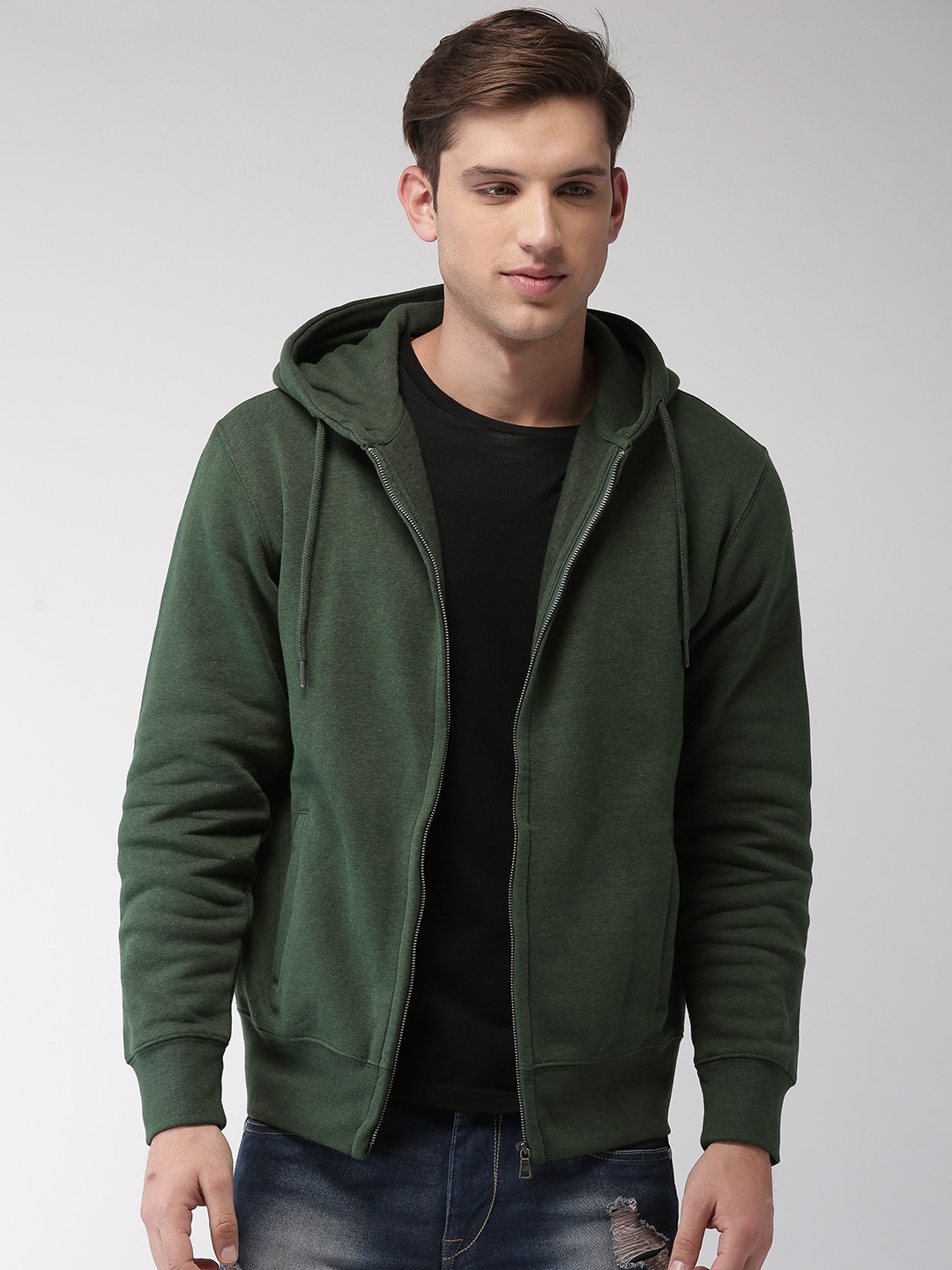 

Celio Men Olive Green Solid Hooded Sweatshirt