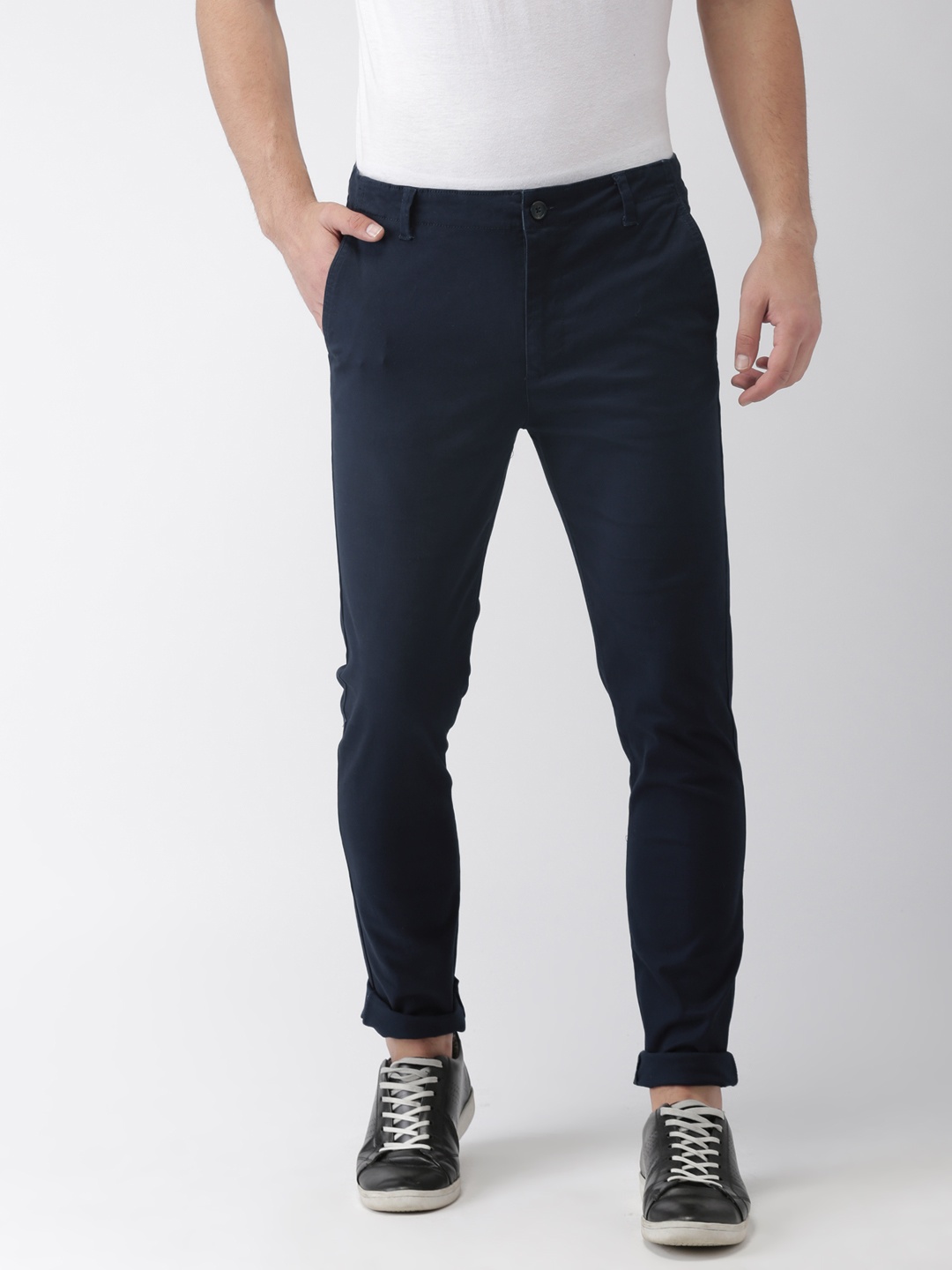 

FOREVER 21 Men Navy Regular Fit Solid Chinos, Navy blue