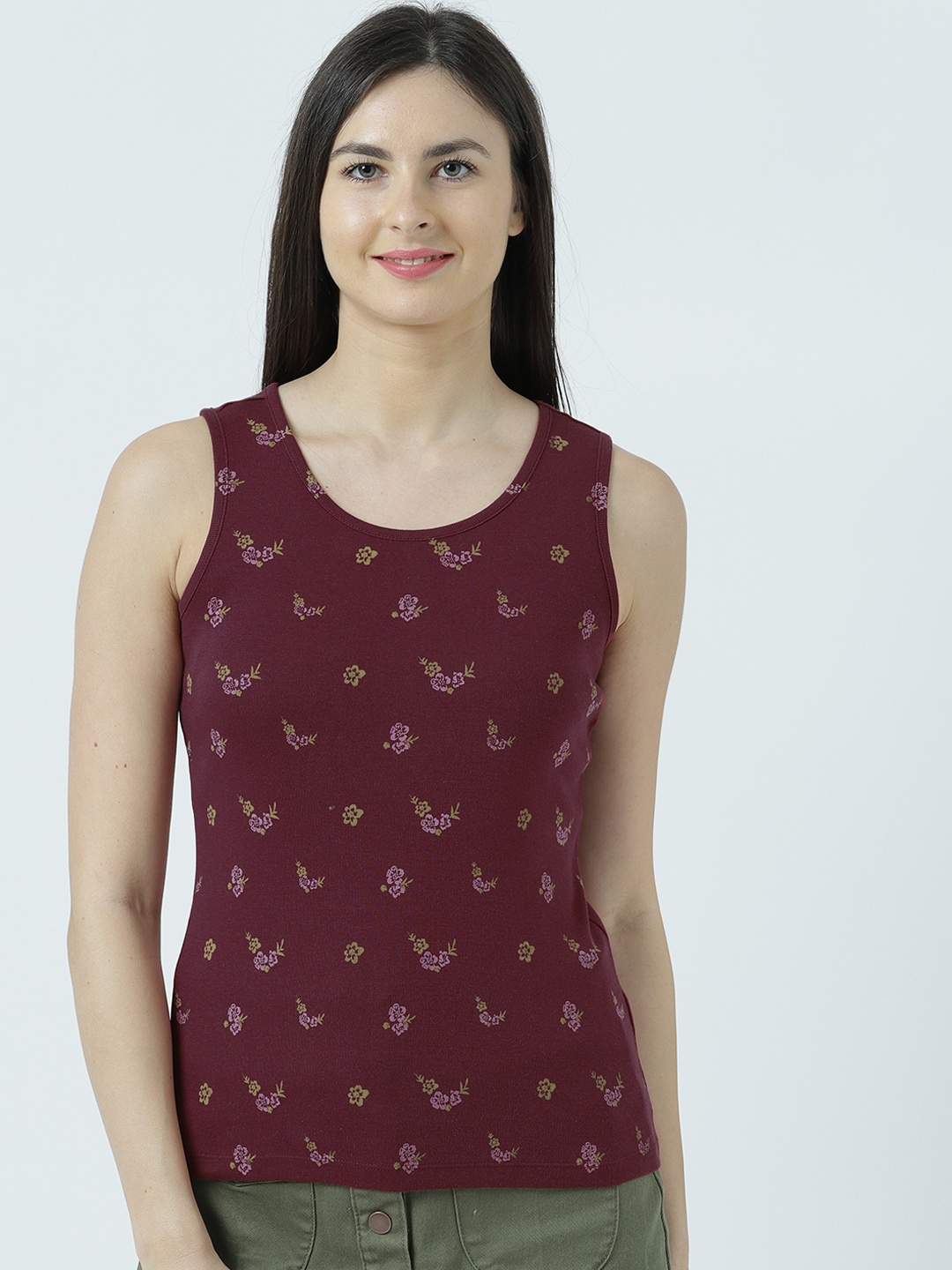 

Huetrap Women Maroon Printed Tank Top