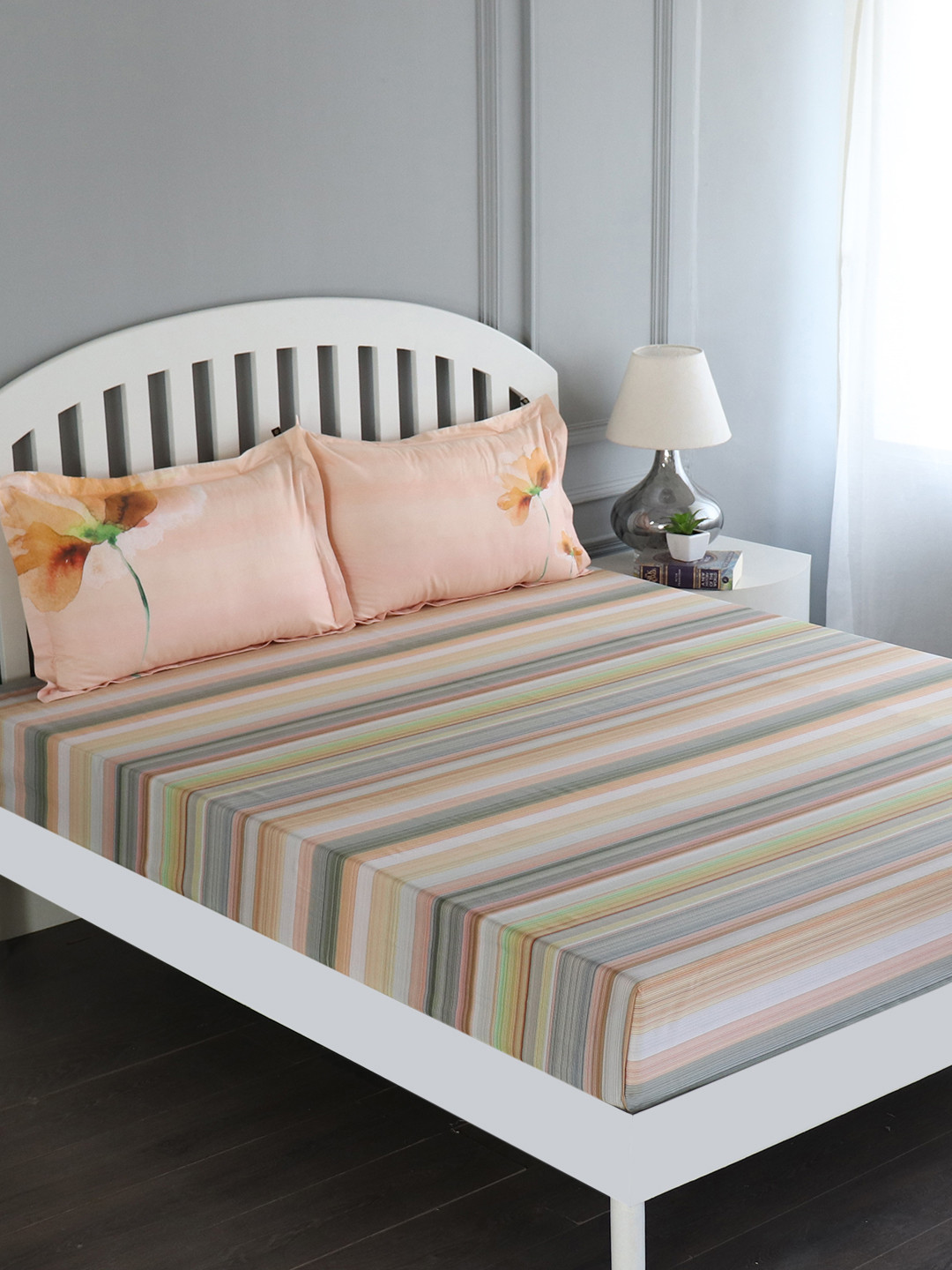 

GM Multicoloured Striped Flat 150 TC Cotton 1 Super Queen Bedsheet with 2 Pillow Covers, Multi
