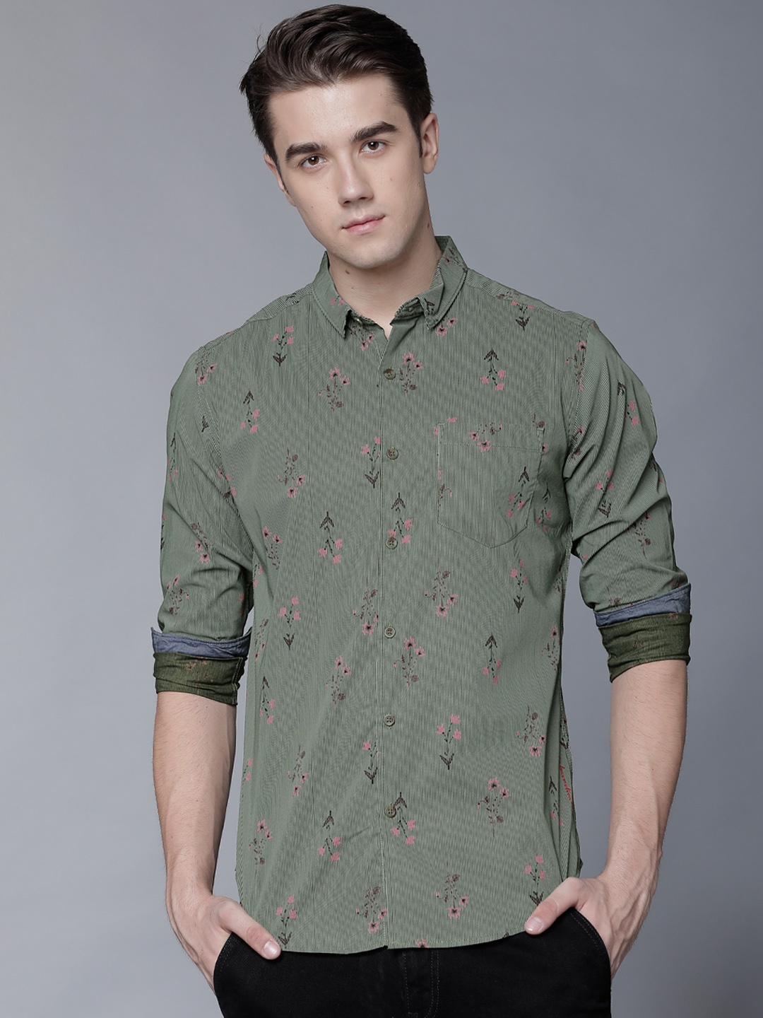 

LOCOMOTIVE Men Olive Green Slim Fit Printed Casual Shirt
