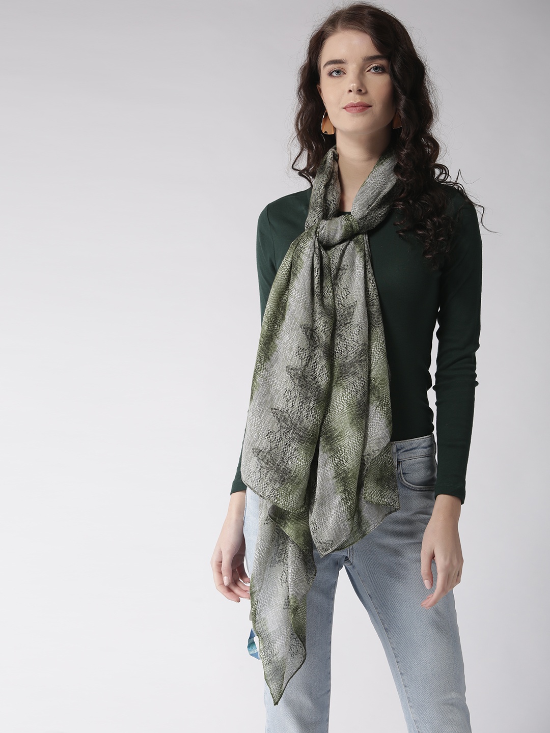 

Style Quotient Women Green & Grey Printed Stole