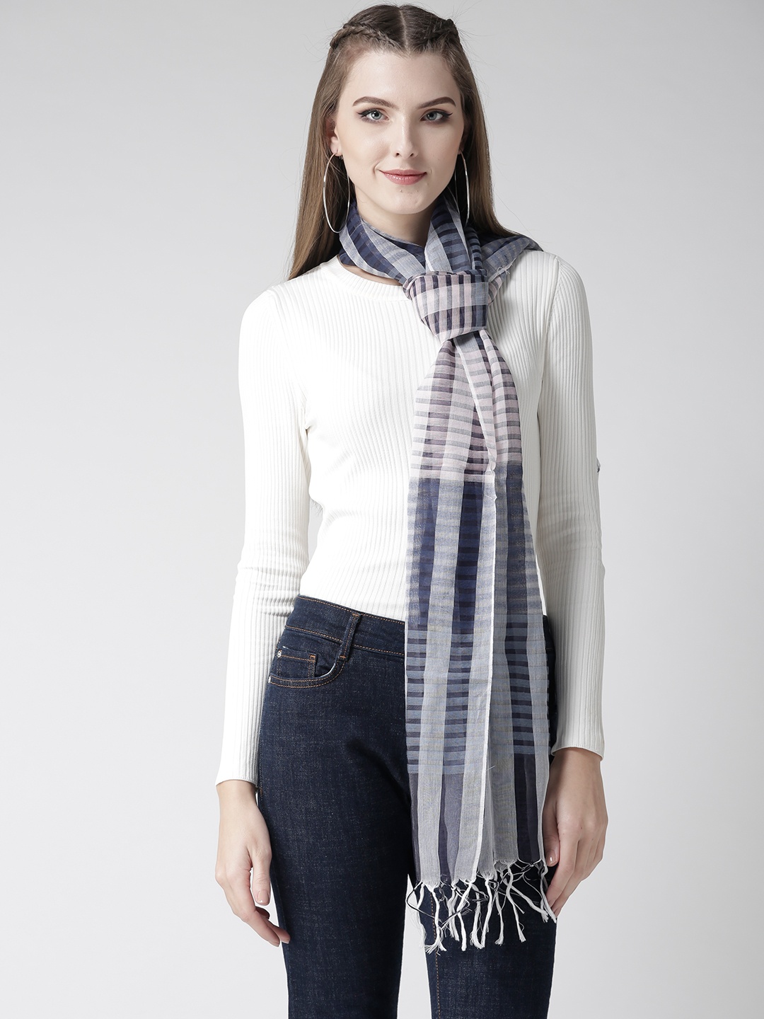 

Style Quotient Women Navy Blue & Grey Checked Stole