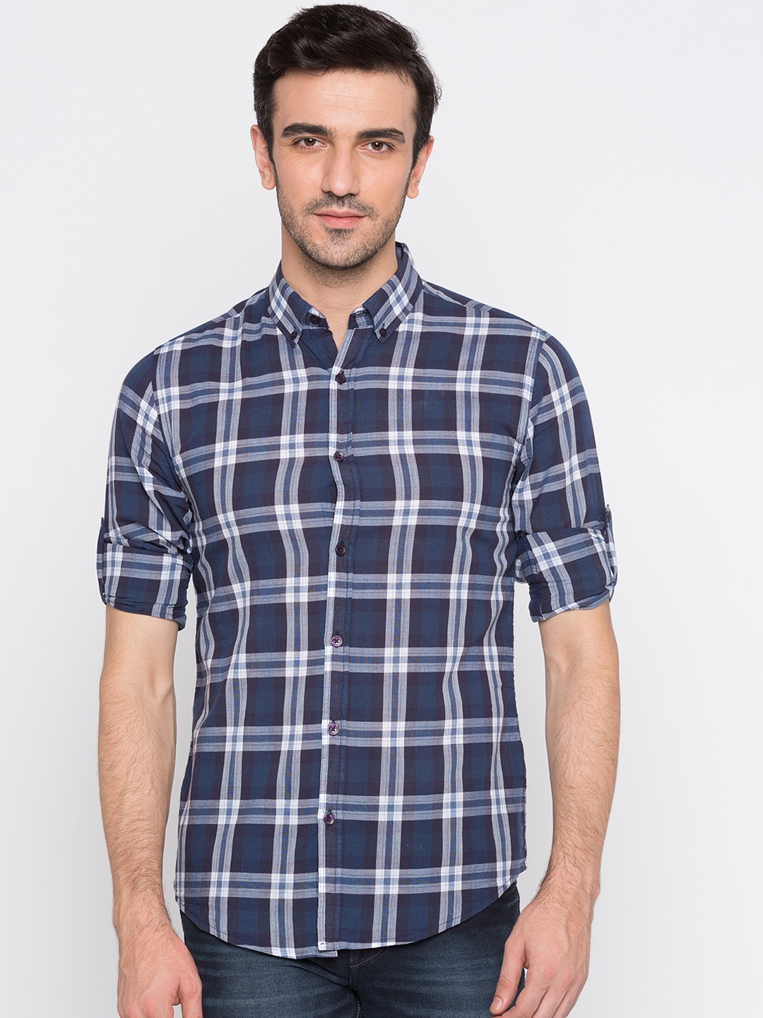 

Globus Men Navy Blue & White Slim Fit Checked Casual Shirt