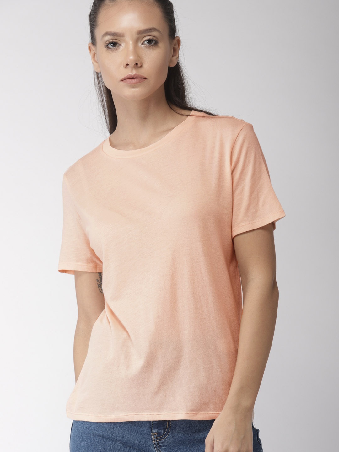 

FOREVER 21 Women Peach-Coloured Solid Round Neck T-shirt