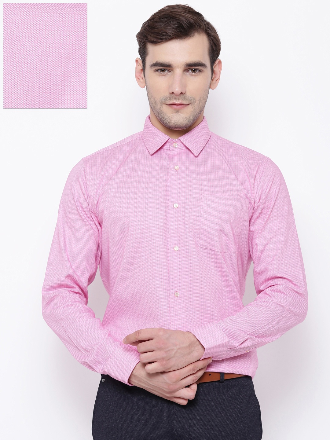 

Blackberrys Men Pink Slim Fit Self Checked Formal Shirt