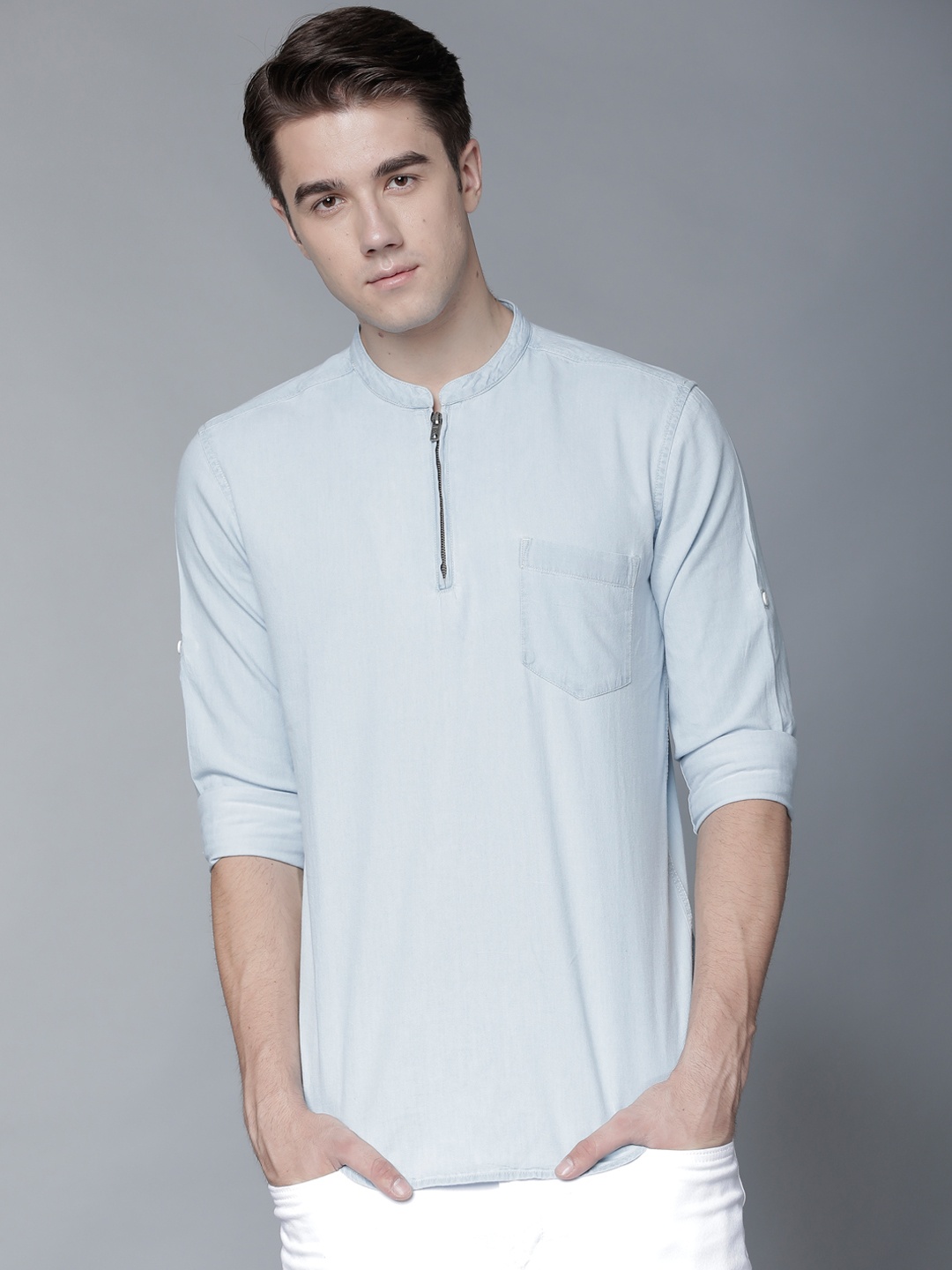 

LOCOMOTIVE Men Blue Slim Fit Solid Casual Shirt