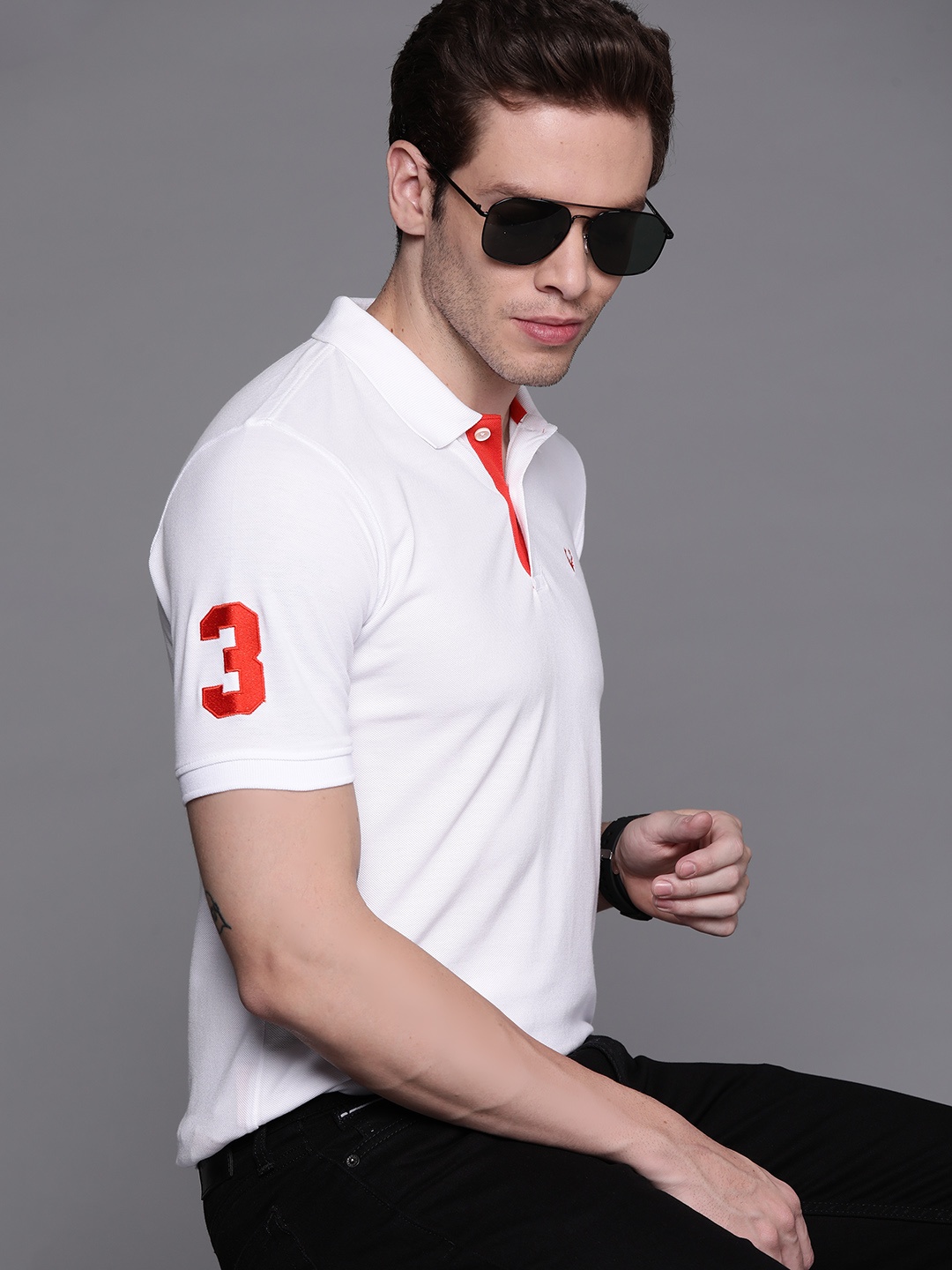 

Allen Solly Men White Solid Polo Collar T-shirt