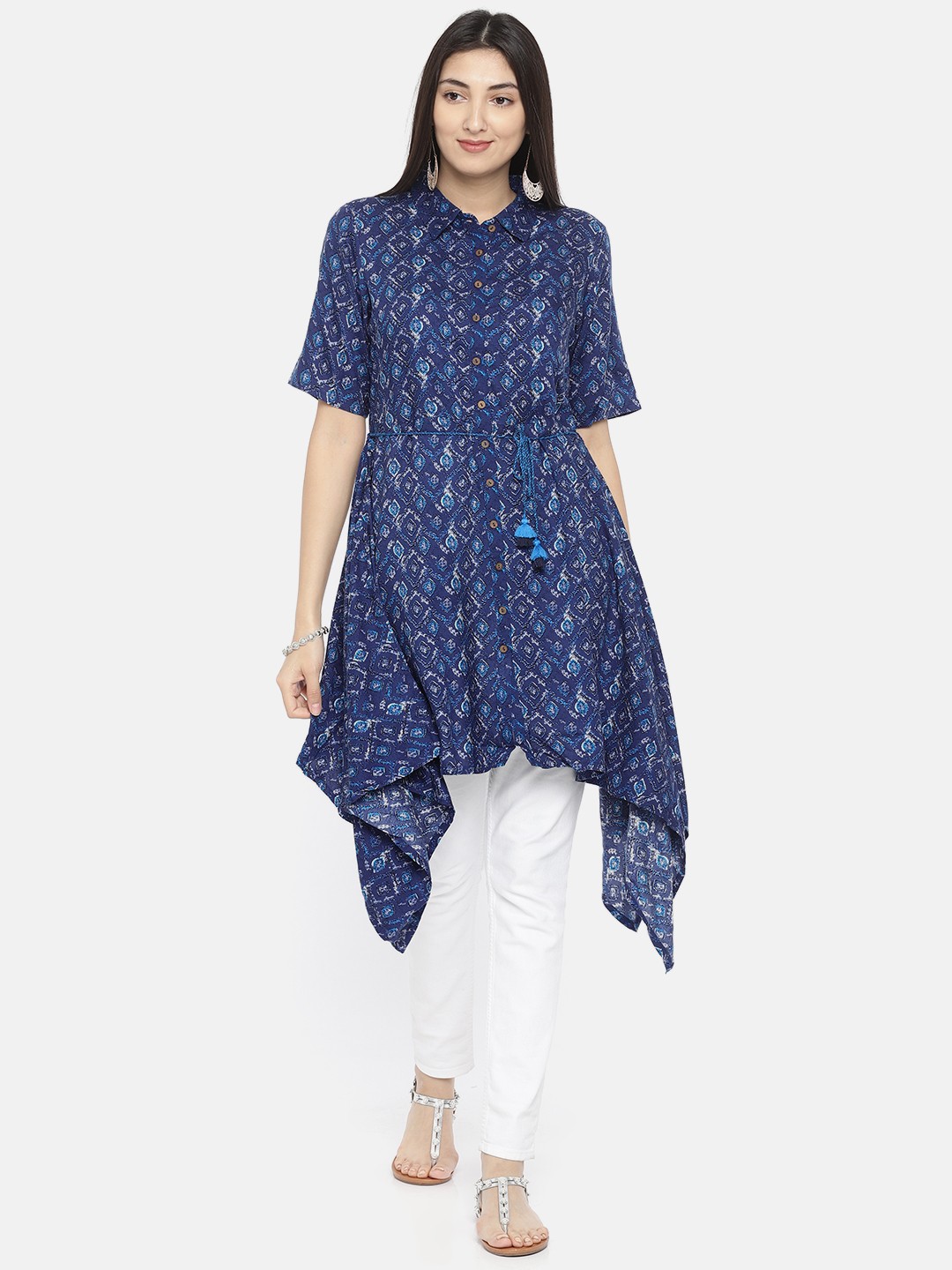 

Global Desi Women Blue Printed Tunic