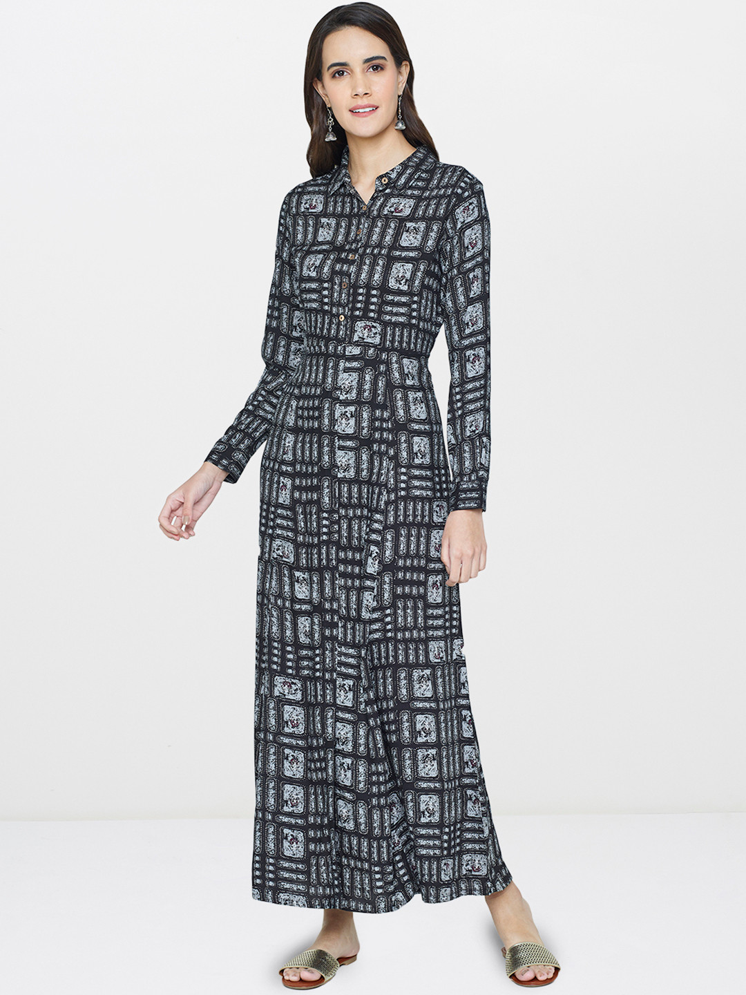 

Global Desi Women Grey & Black Printed A-Line Maxi Dress