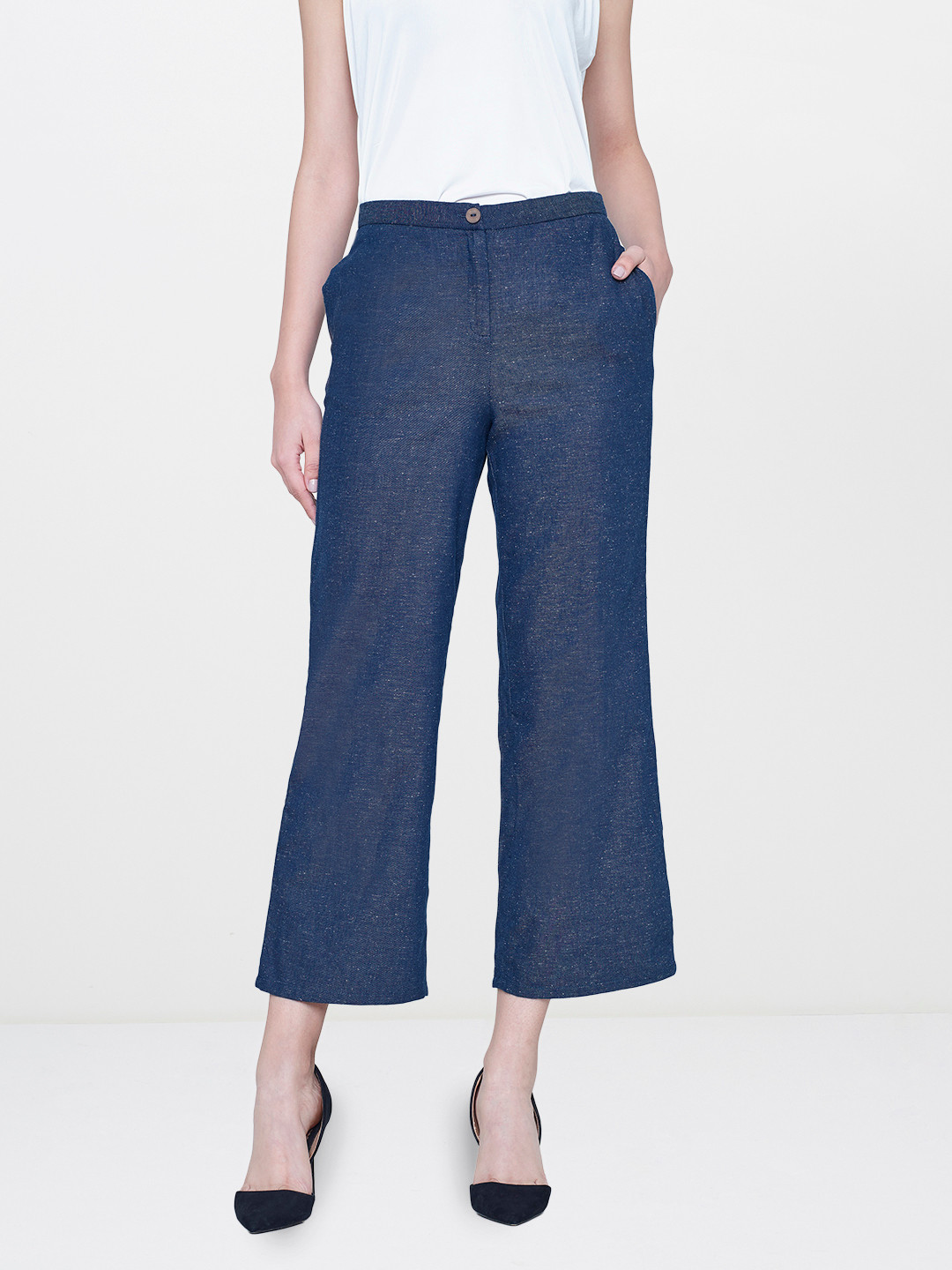 

AND Women Blue Regular Fit Solid Culottes