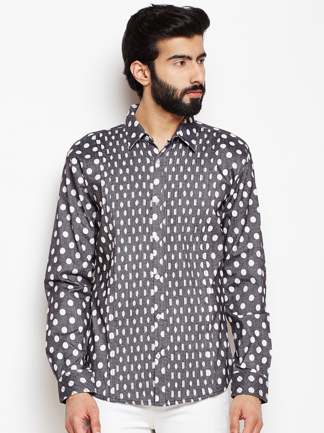 

Oxolloxo Men Black Regular Fit Polka Dots Printed Casual Shirt