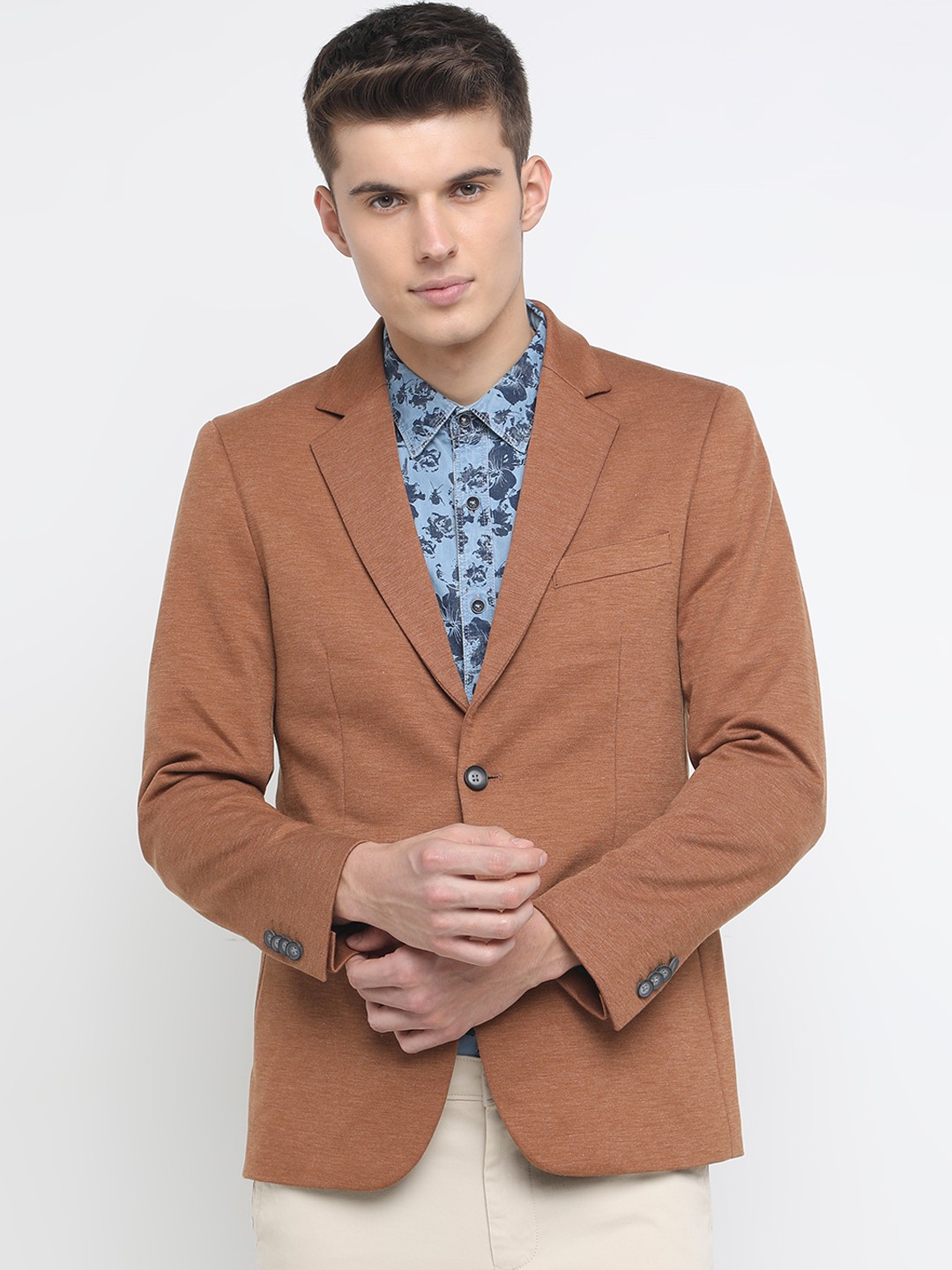 

Basics Men Brown Solid Single-Breasted Blazer