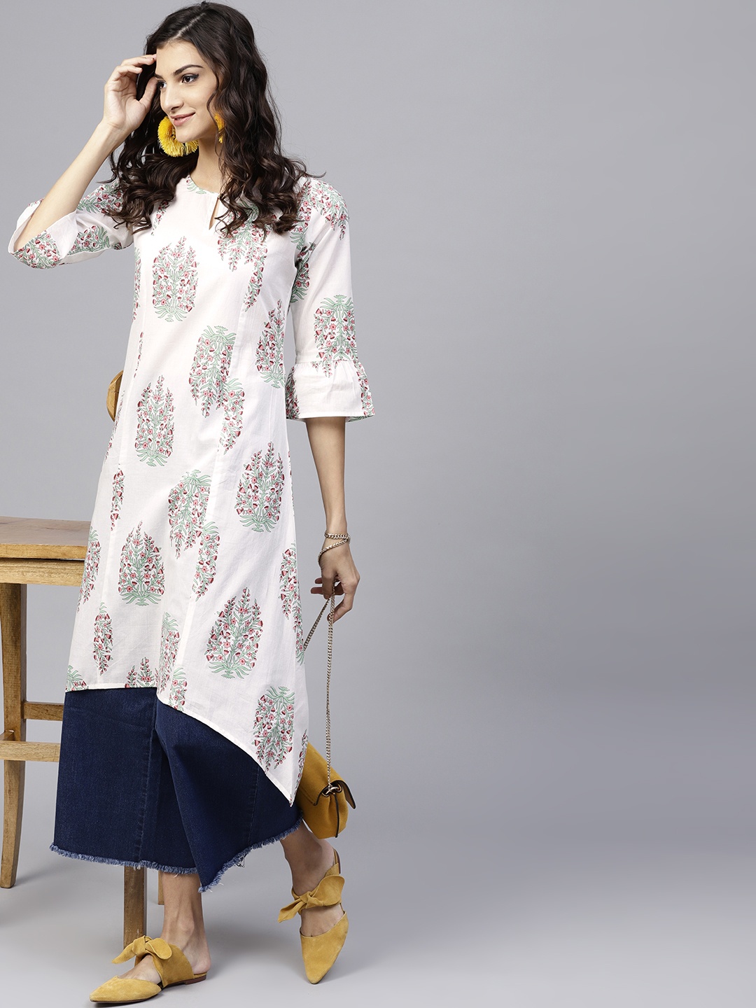 

Gerua By Libas Women White Green Printed A-Line Kurta