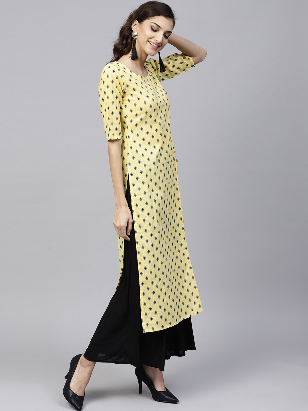 

Gerua By Libas Women Yellow Green Printed Straight Kurta