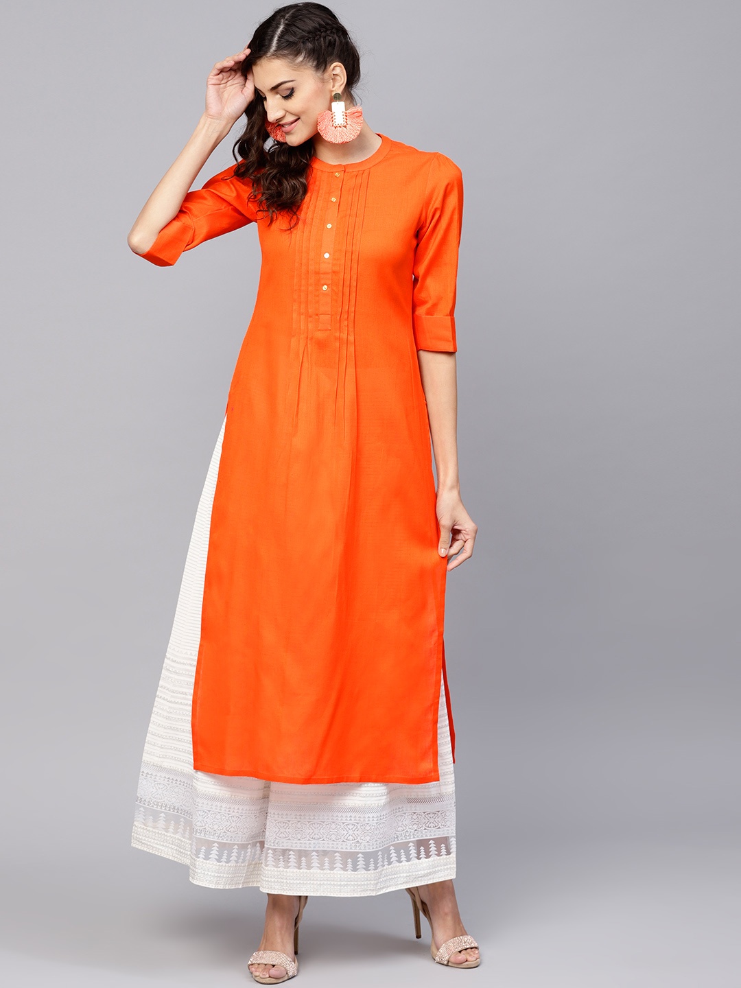 

Gerua By Libas Women Orange Solid Straight Kurta