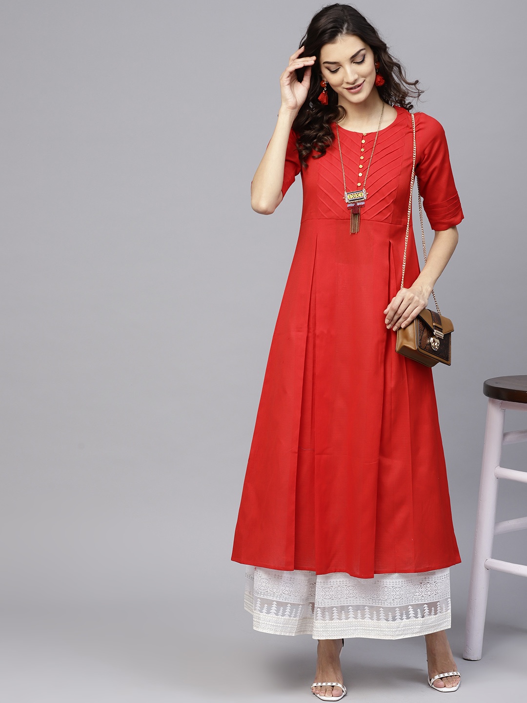 

GERUA Women Red Solid A-Line Kurta