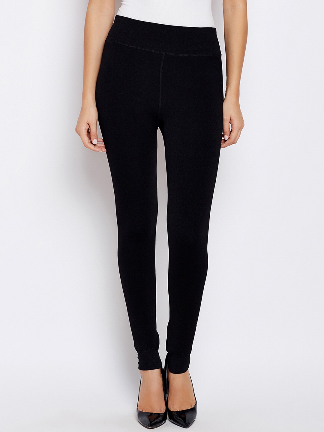 

Lebami Women Black Solid Ankle-Length Leggings