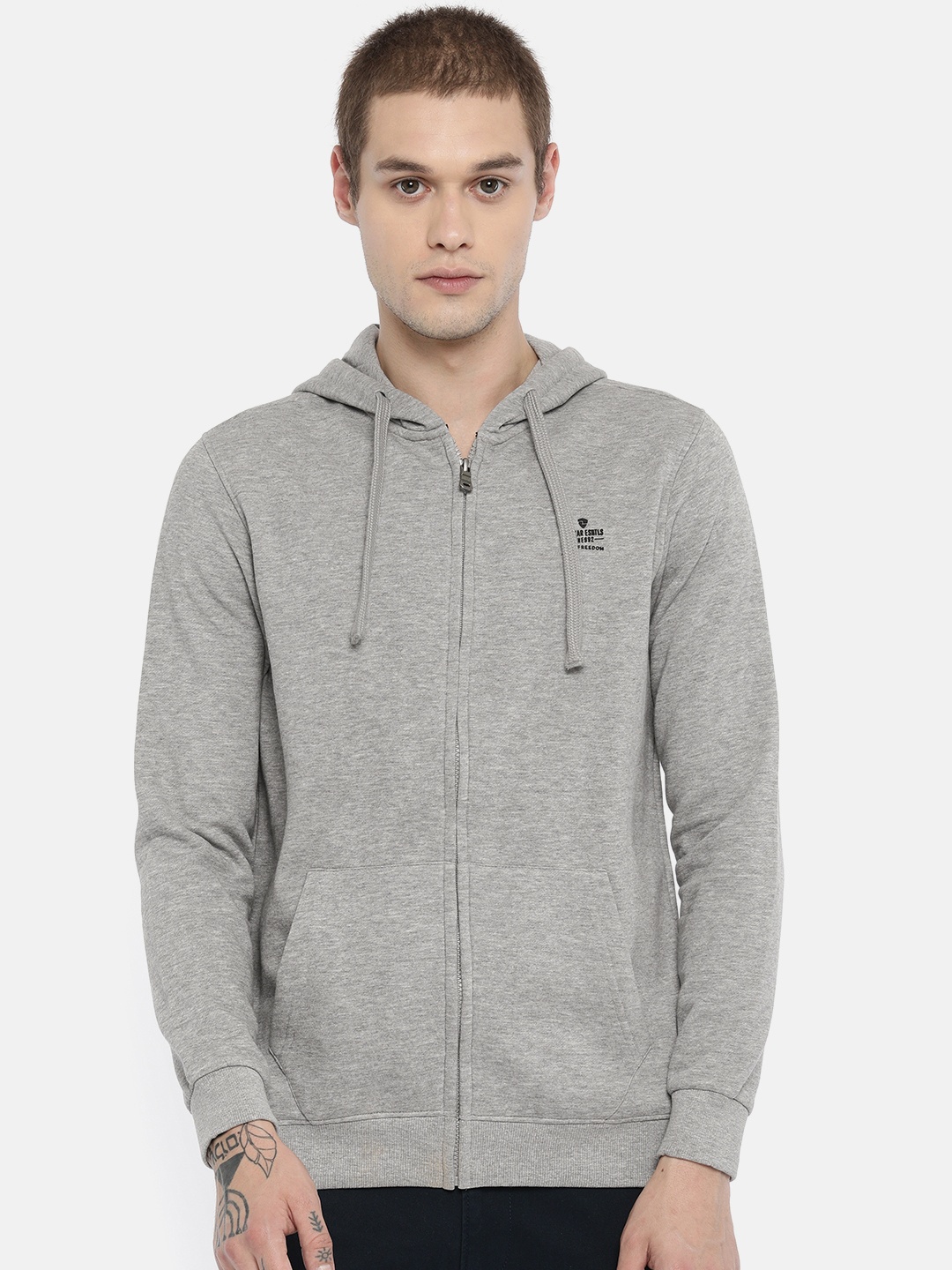 

SPYKAR Men Grey Solid Hooded Sweatshirt