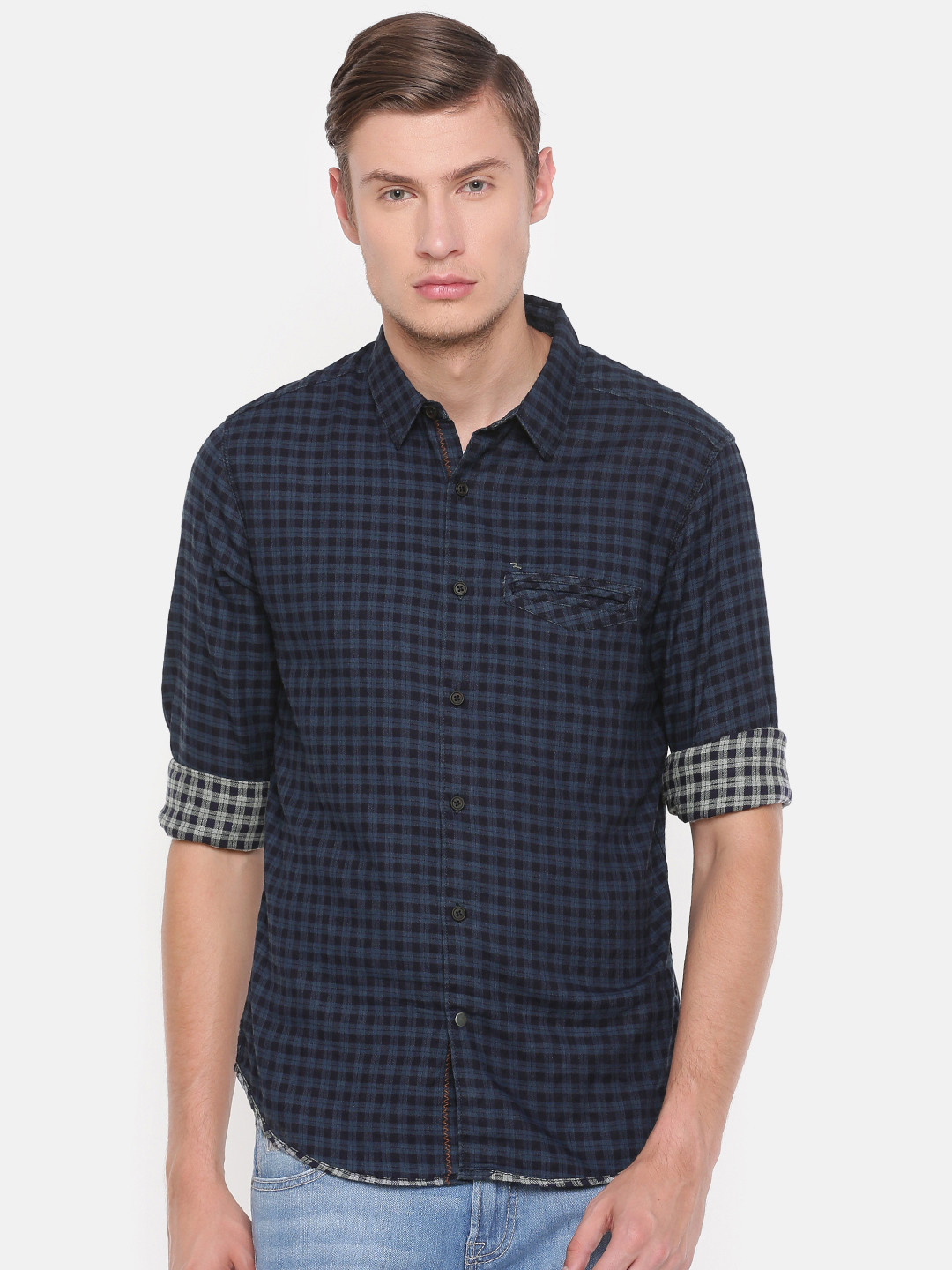 

SPYKAR Men Navy Blue Slim Fit Checked Casual Shirt