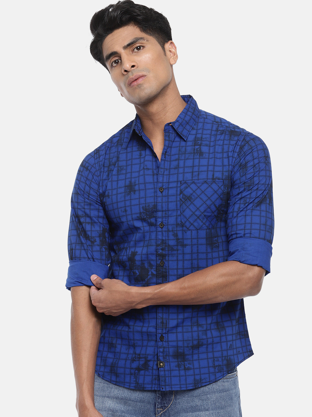 

SPYKAR Men Blue & Black Slim Fit Checked Casual Shirt