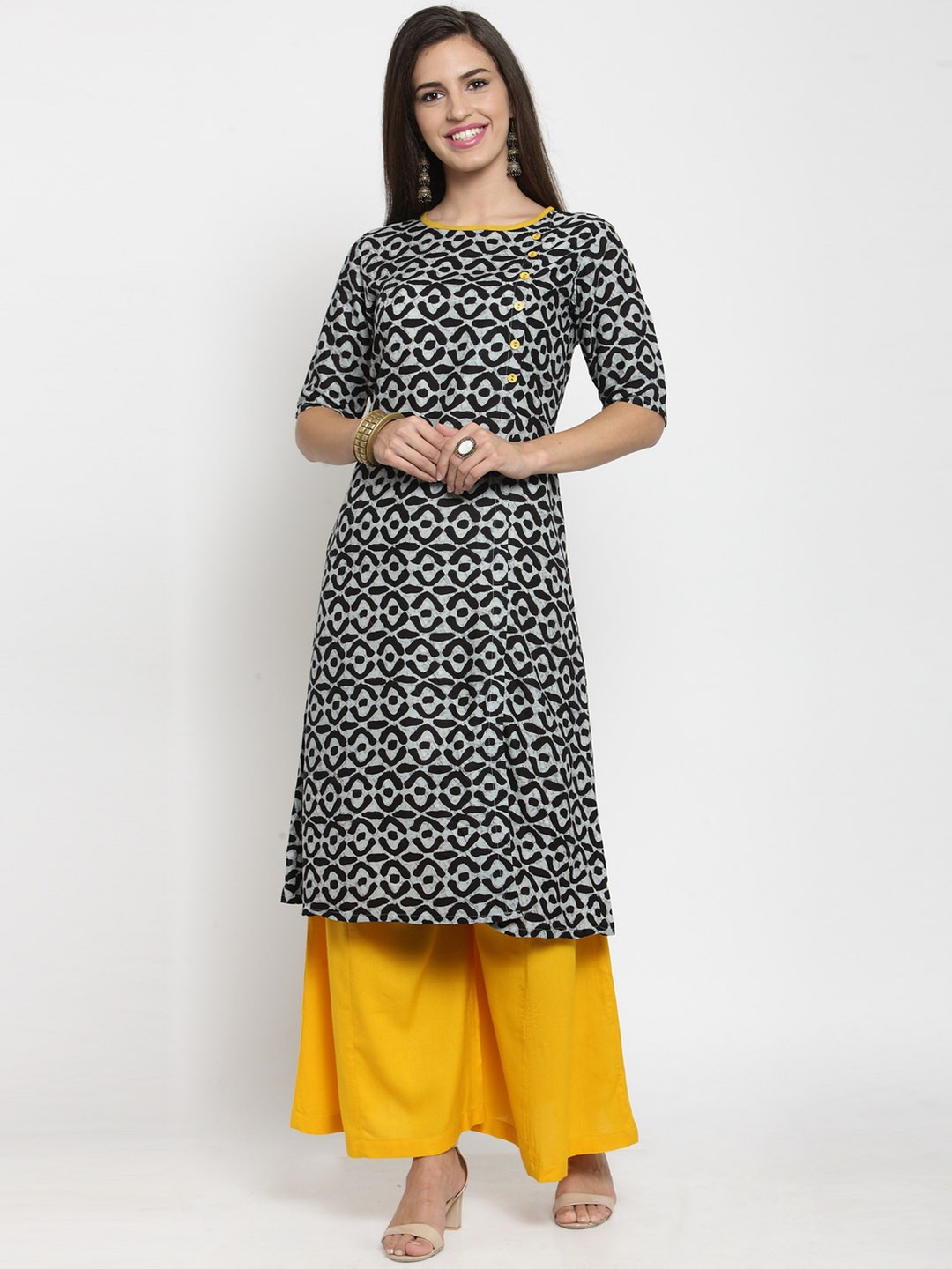 

Indibelle Women Black & Yellow Printed Kurta with Palazzos
