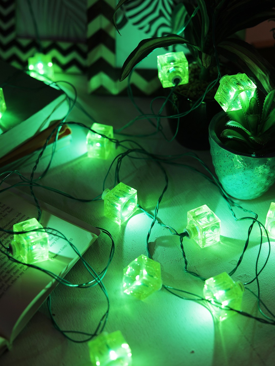 

OddCroft Green Solid String Light