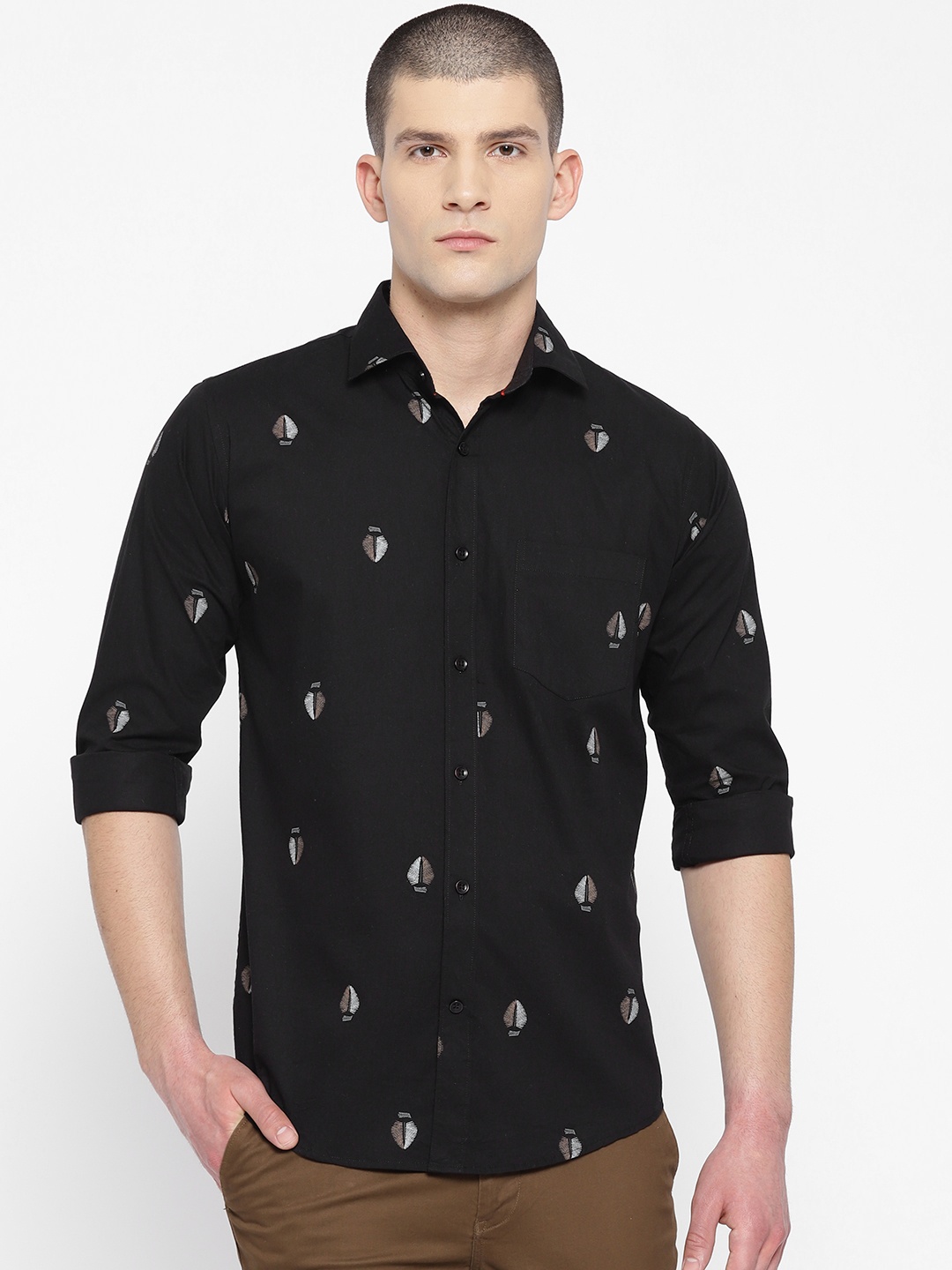 

Shaftesbury London Men Black Smart Slim Fit Printed Casual Shirt