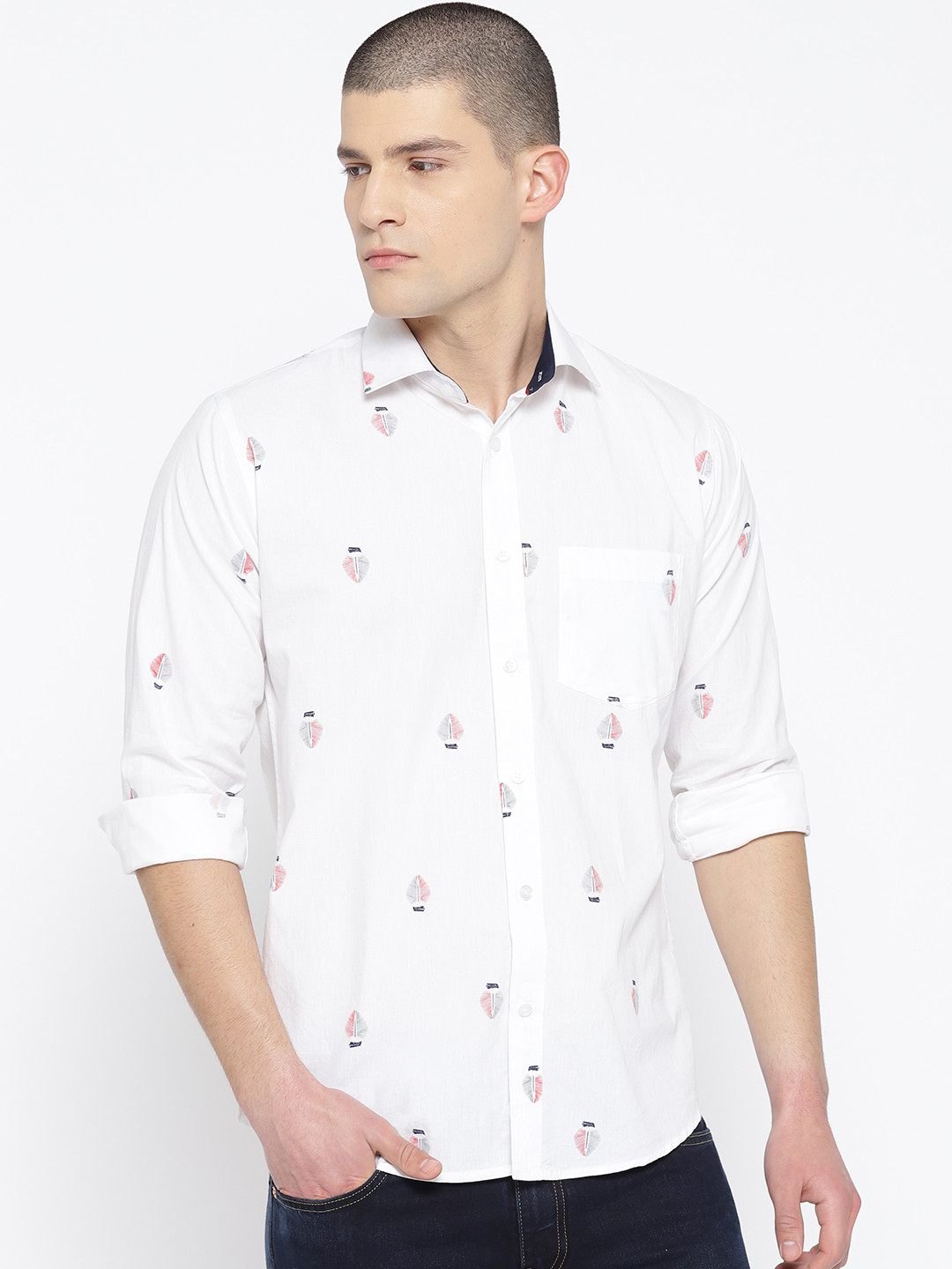

Shaftesbury London Men White & Red Slim Fit Printed Casual Shirt