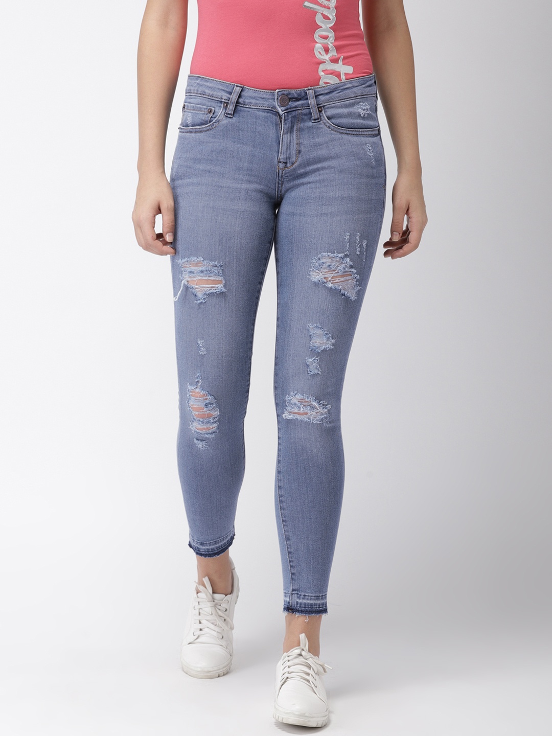 

Aeropostale Women Blue Slim Fit Low-Rise Highly Distressed Stretchable Cropped Jeans